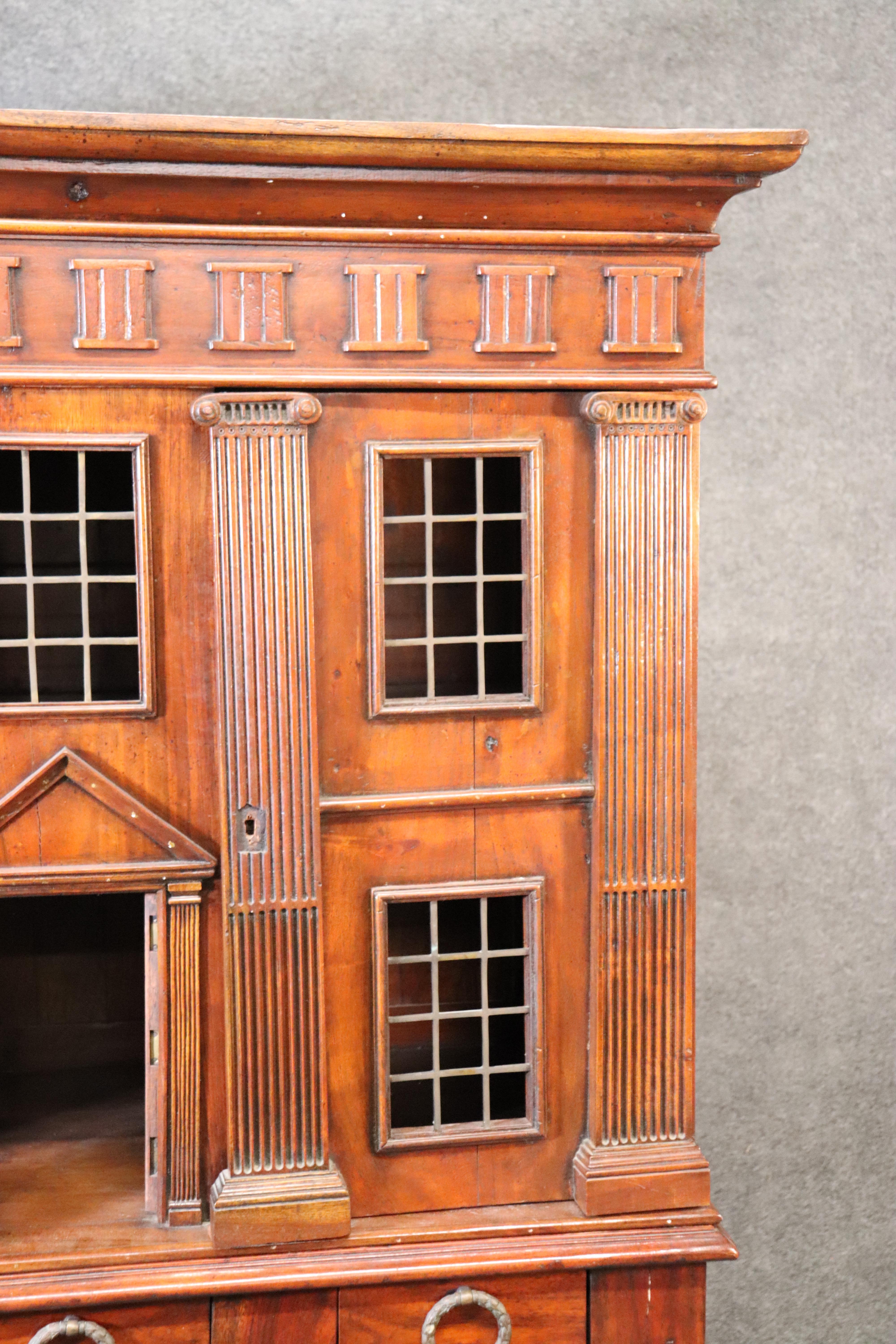 Italian Venetian Solid Walnut Collectors Liquor Cabinet Looks like a House 1