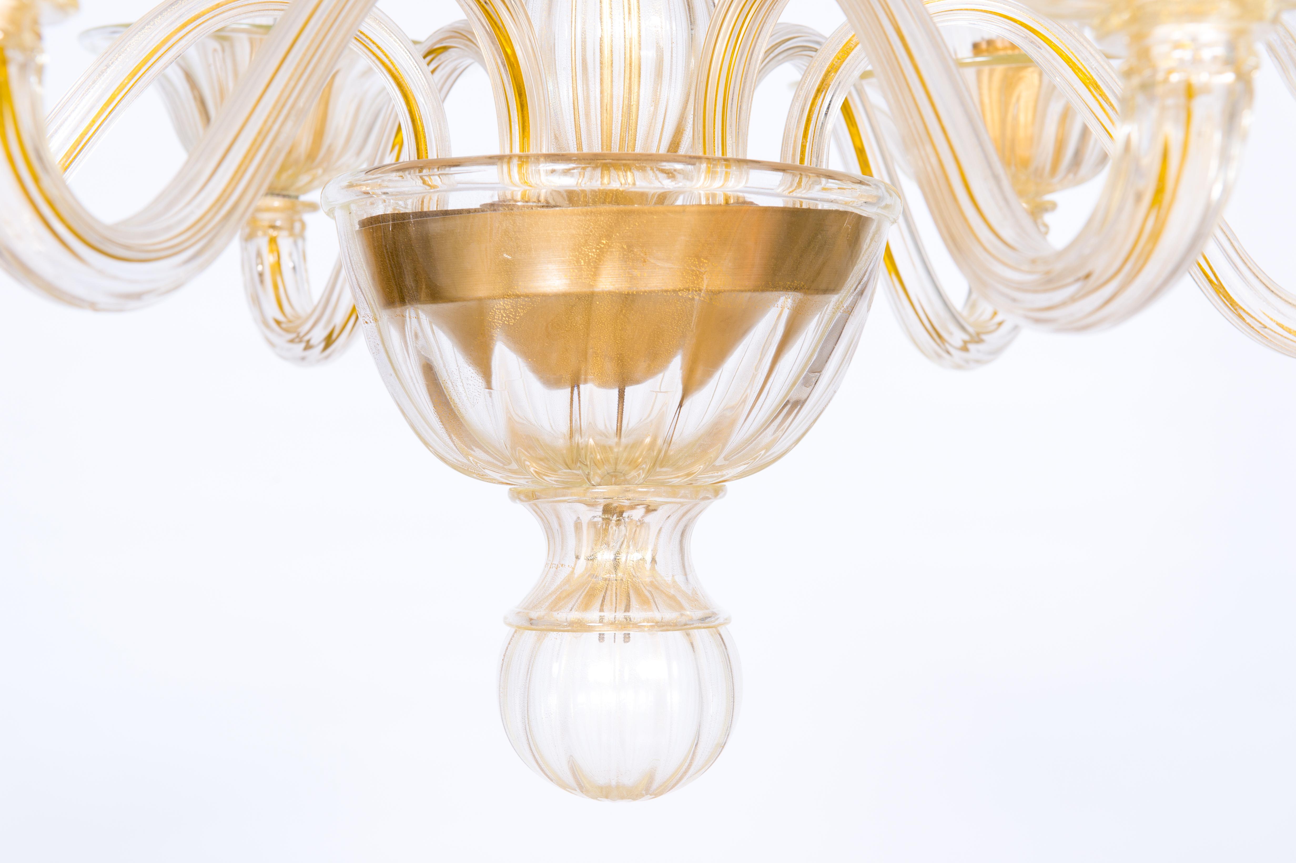 Hand-Crafted Refined Gold Spheres and round shaped Murano Glass Chandelier Contemporary Italy For Sale