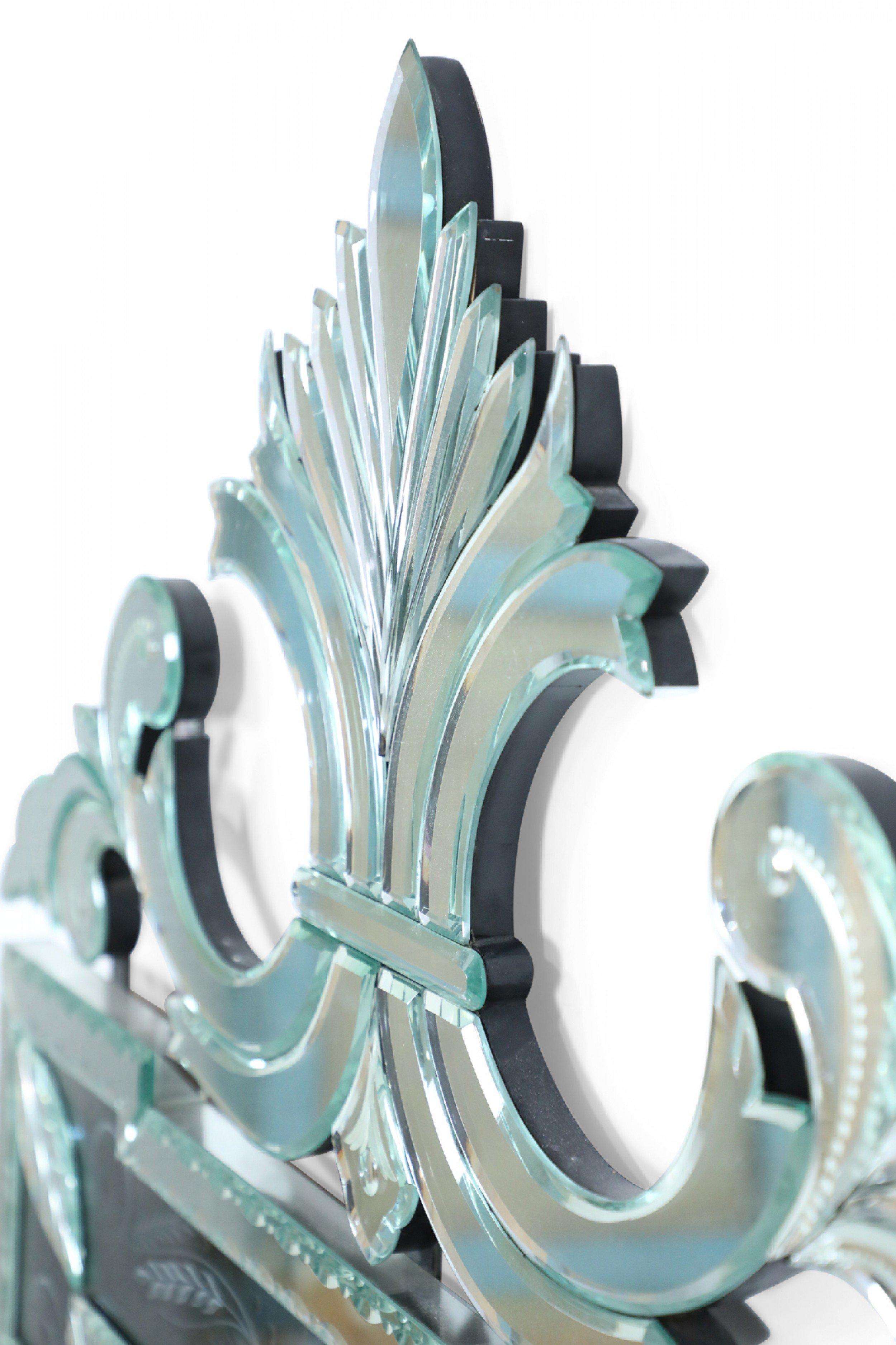 Italian Venetian Style Double Side Scroll Pediment Top Wall Mirror For Sale 2