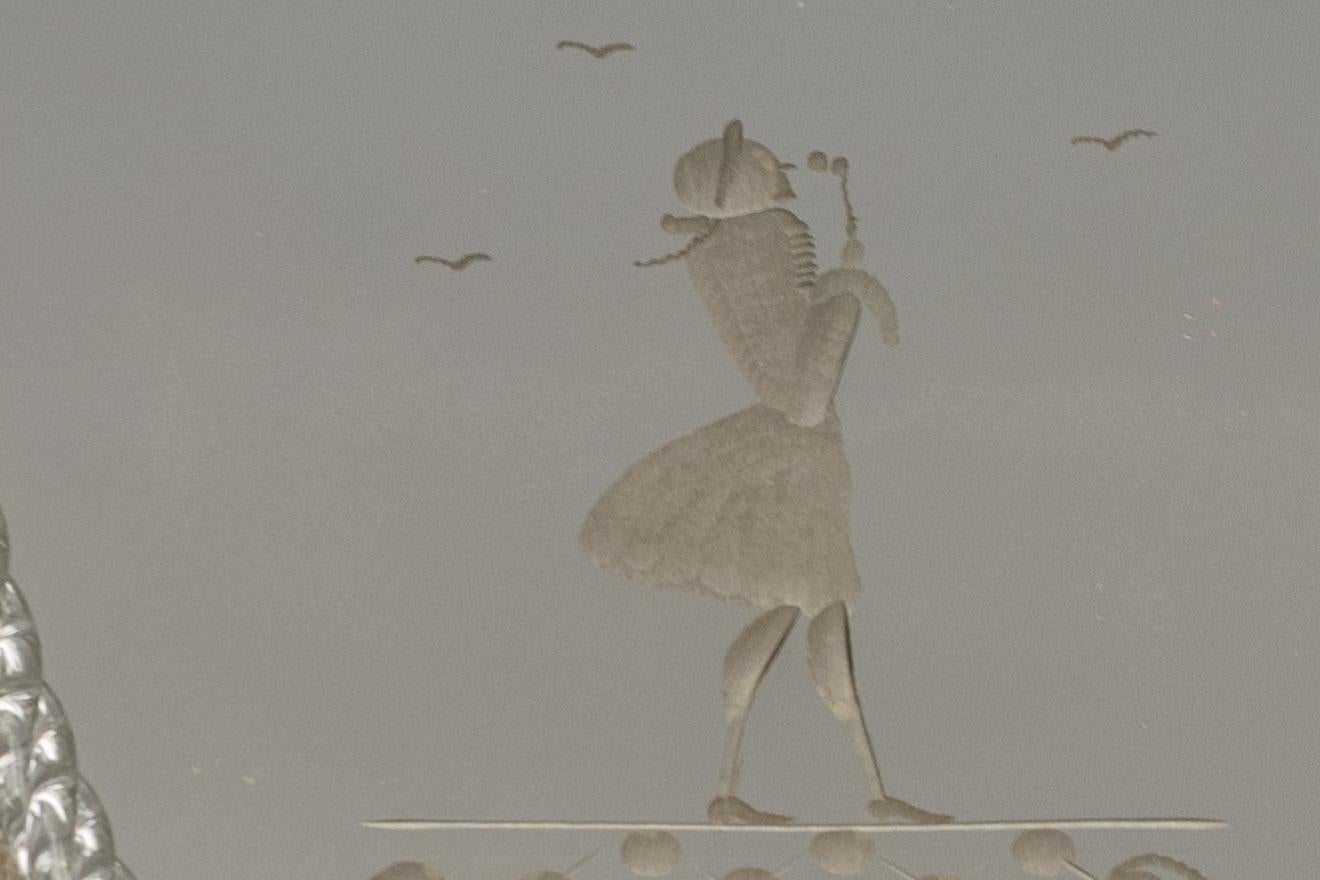 Espejo de pared veneciano italiano con marco de cristal y candelabro, años 30 en venta 12