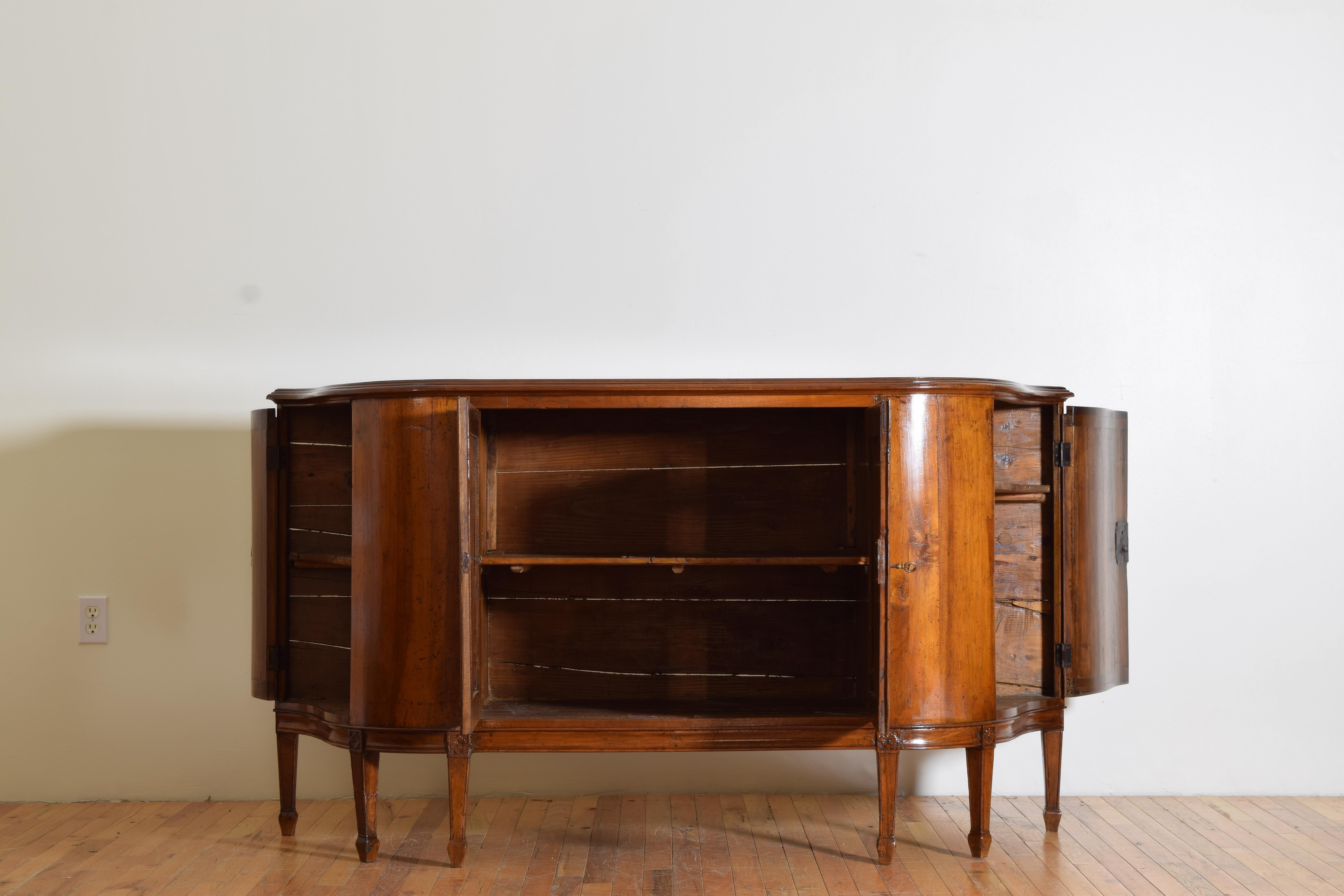 Late 18th Century Italian, Veneto, Early Neoclassic Period Walnut “Mossa” Credenza, Last Q 18th C