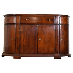 Italiano, Veneto, Credenza neoclassica di montagna in legno di larice, 1790 ca.