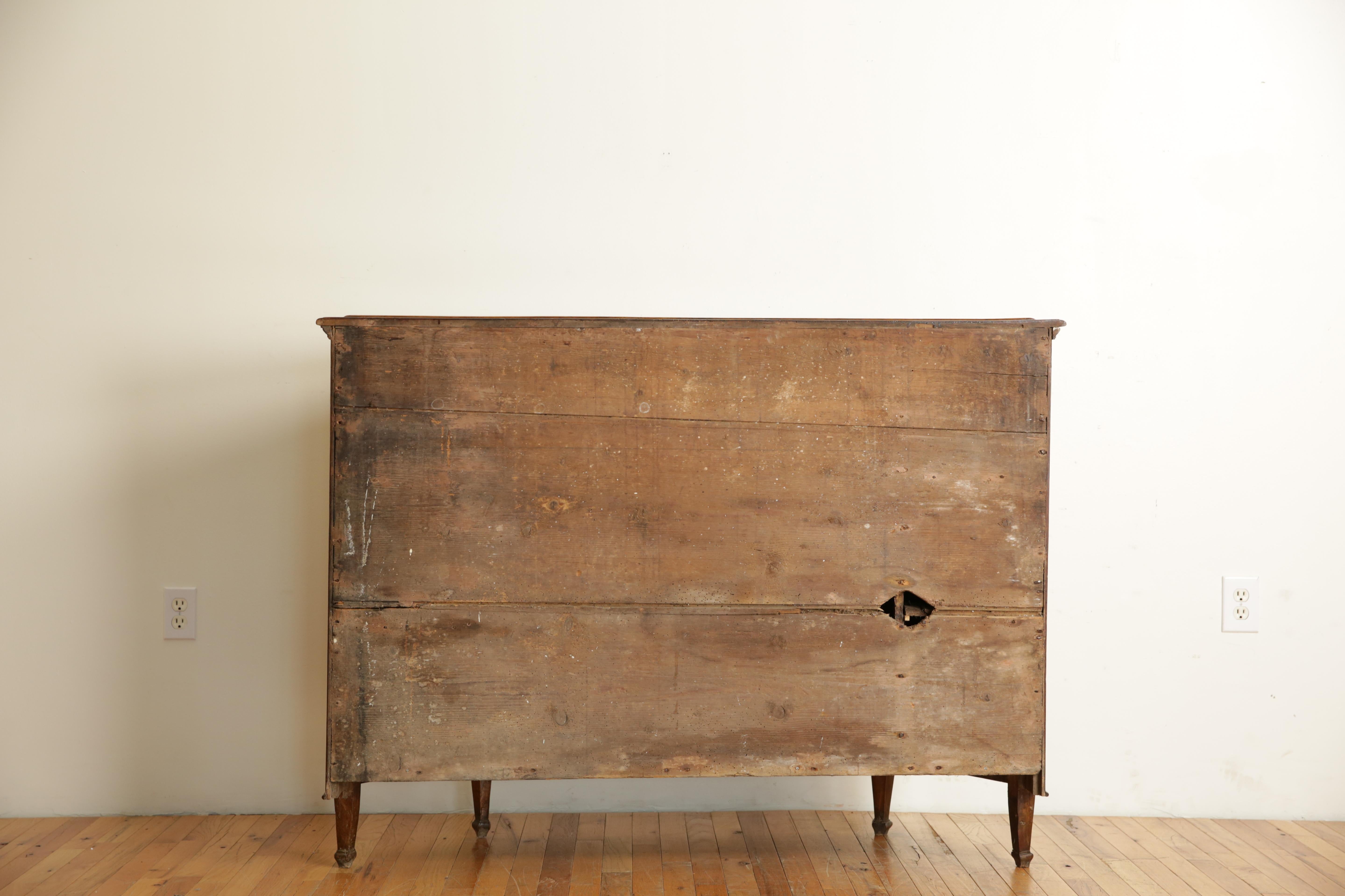 Italian, Veneto, Neoclassic Fruitwood 4-Door Scantonata Credenza, ca. 1790 10