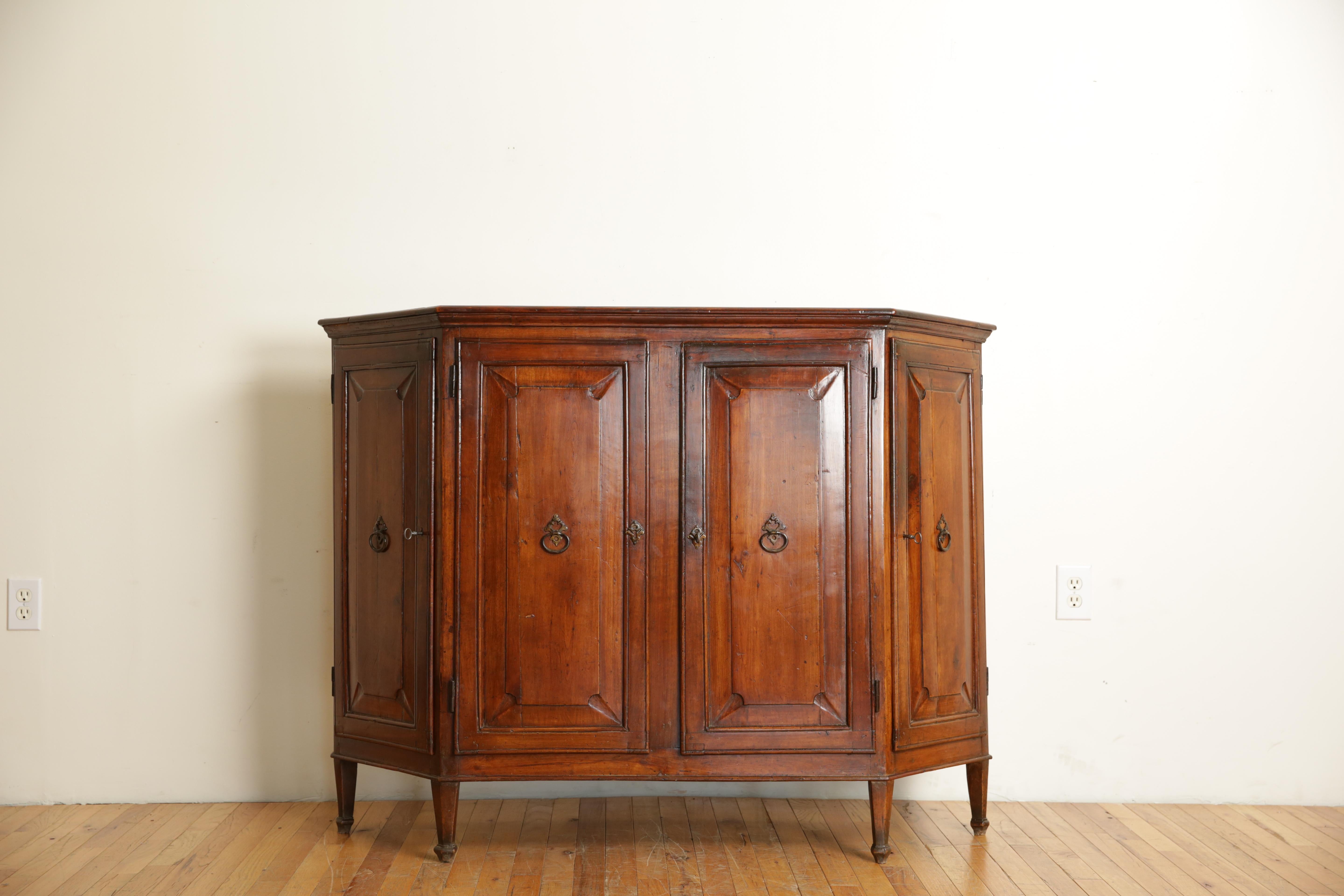 Neoclassical Italian, Veneto, Neoclassic Fruitwood 4-Door Scantonata Credenza, ca. 1790