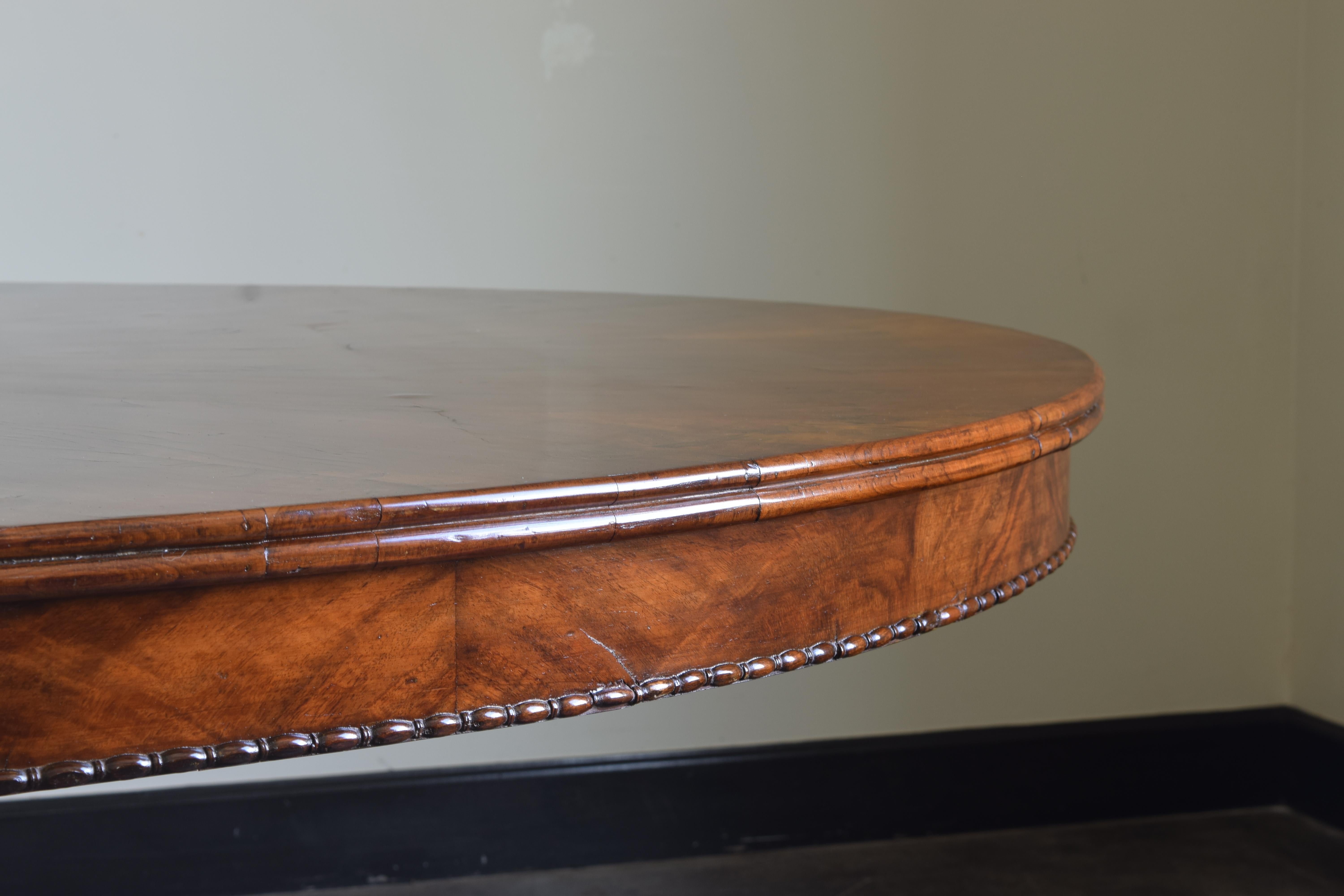 Italian, Veneto, Neoclassic Large Oval Walnut & Inlaid Center/Dining Table 1830 2