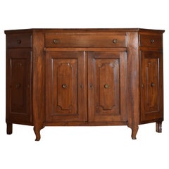 Italian, Veneto, Neoclassical Walnut Scantonata Credenza, Early 19th Century
