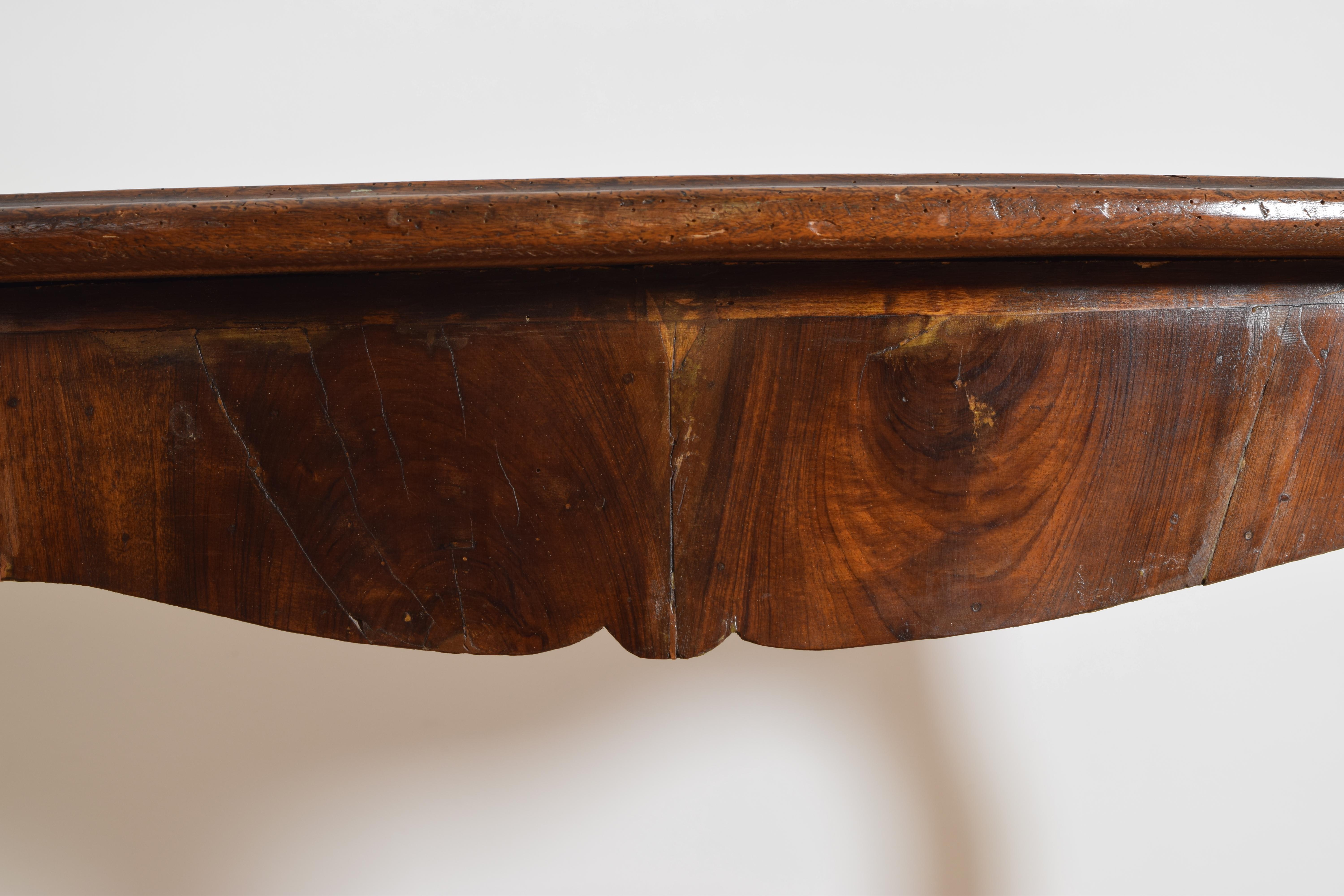 Italian, Veneto, Rococo Period Shaped Walnut Console, mid 18th century For Sale 3