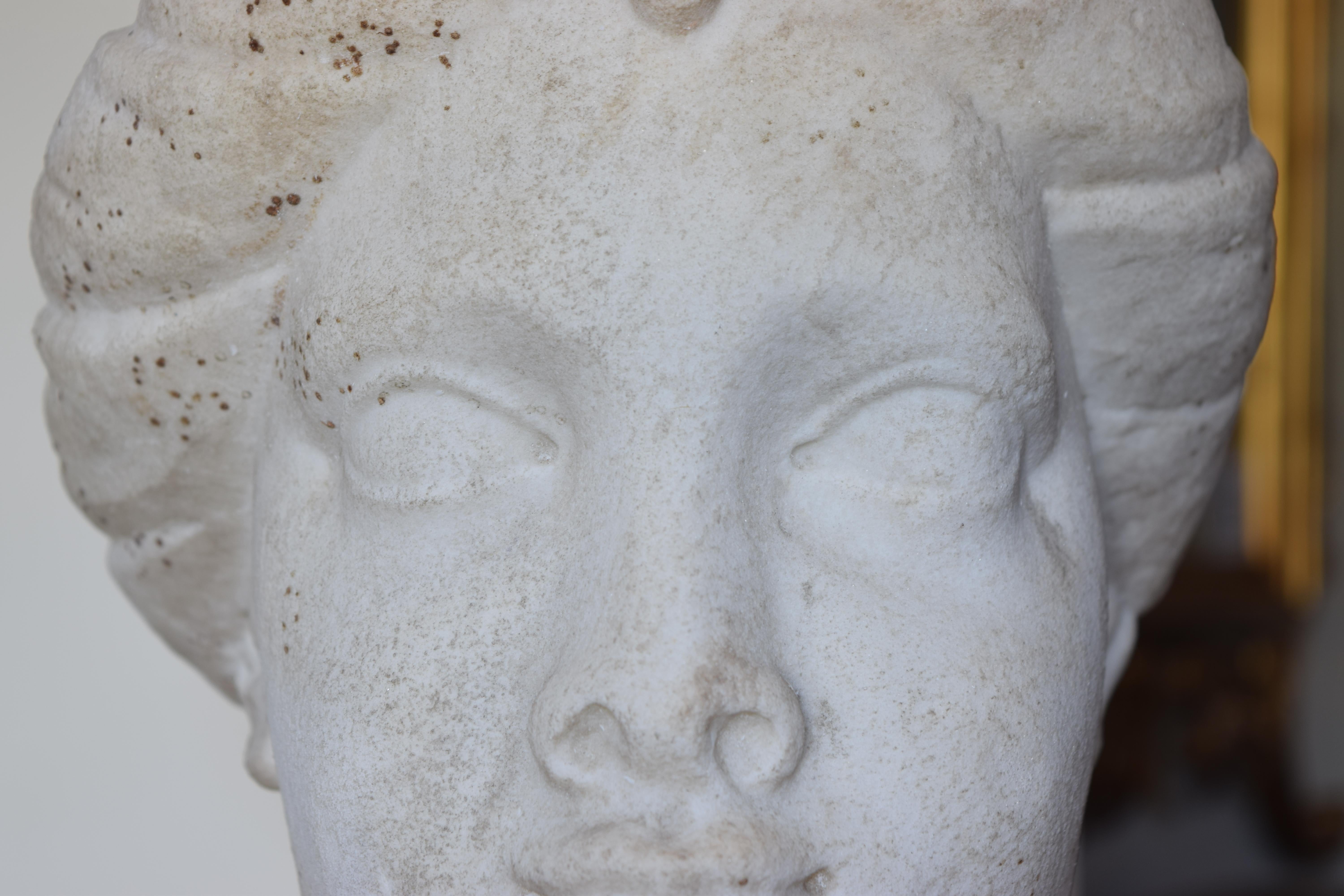 Italiano, Venezia, periodo barocco Busto di moro in marmo di Carrara, metà del XVII secolo in vendita 3