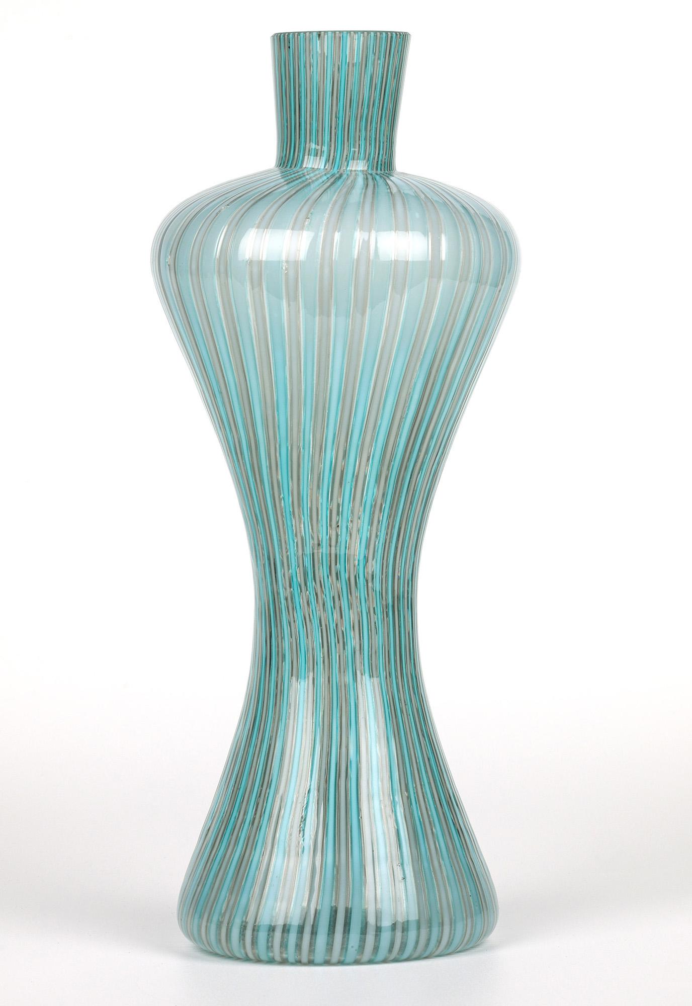 Italian Venini Attributed Mid-Century Mezza Filigrana Art Glass Vase For Sale 4