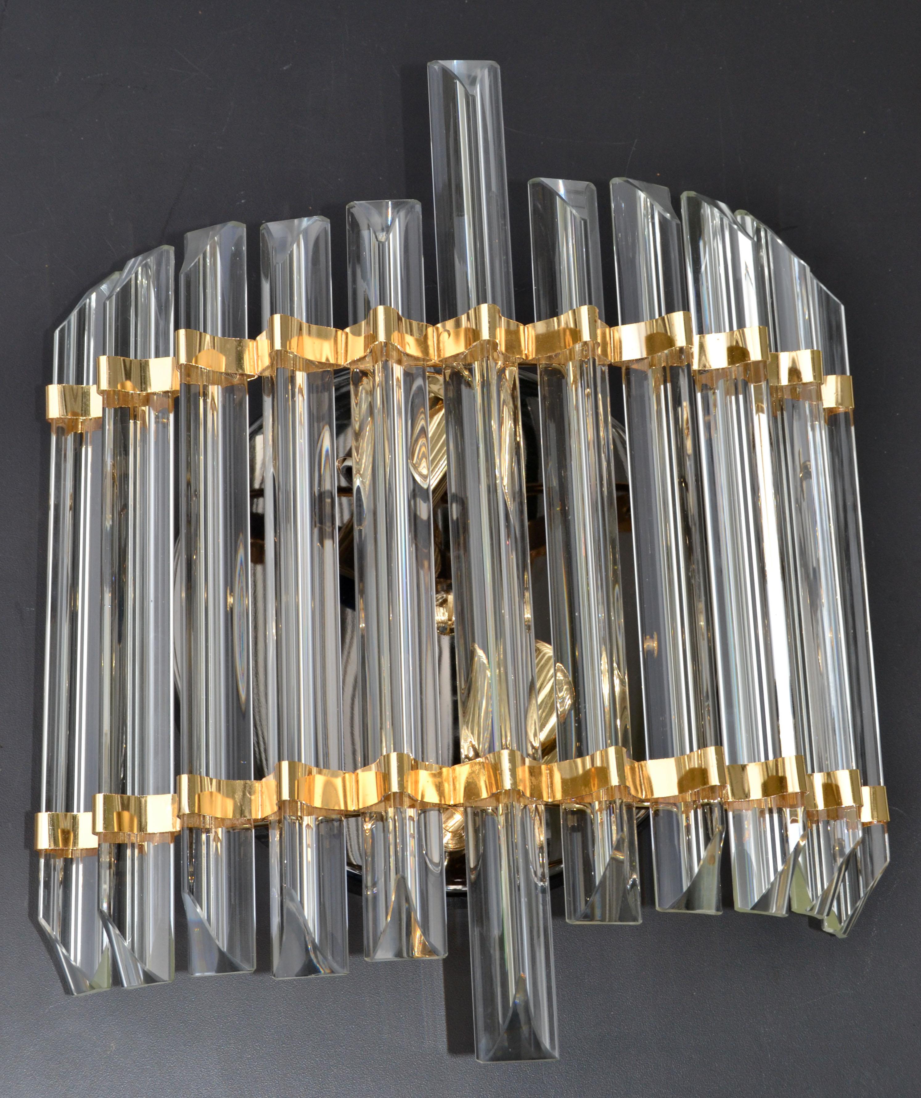 Italian Venini Style Crystal & Brass Large Sconce, Wall Light Mid-Century Modern For Sale 3