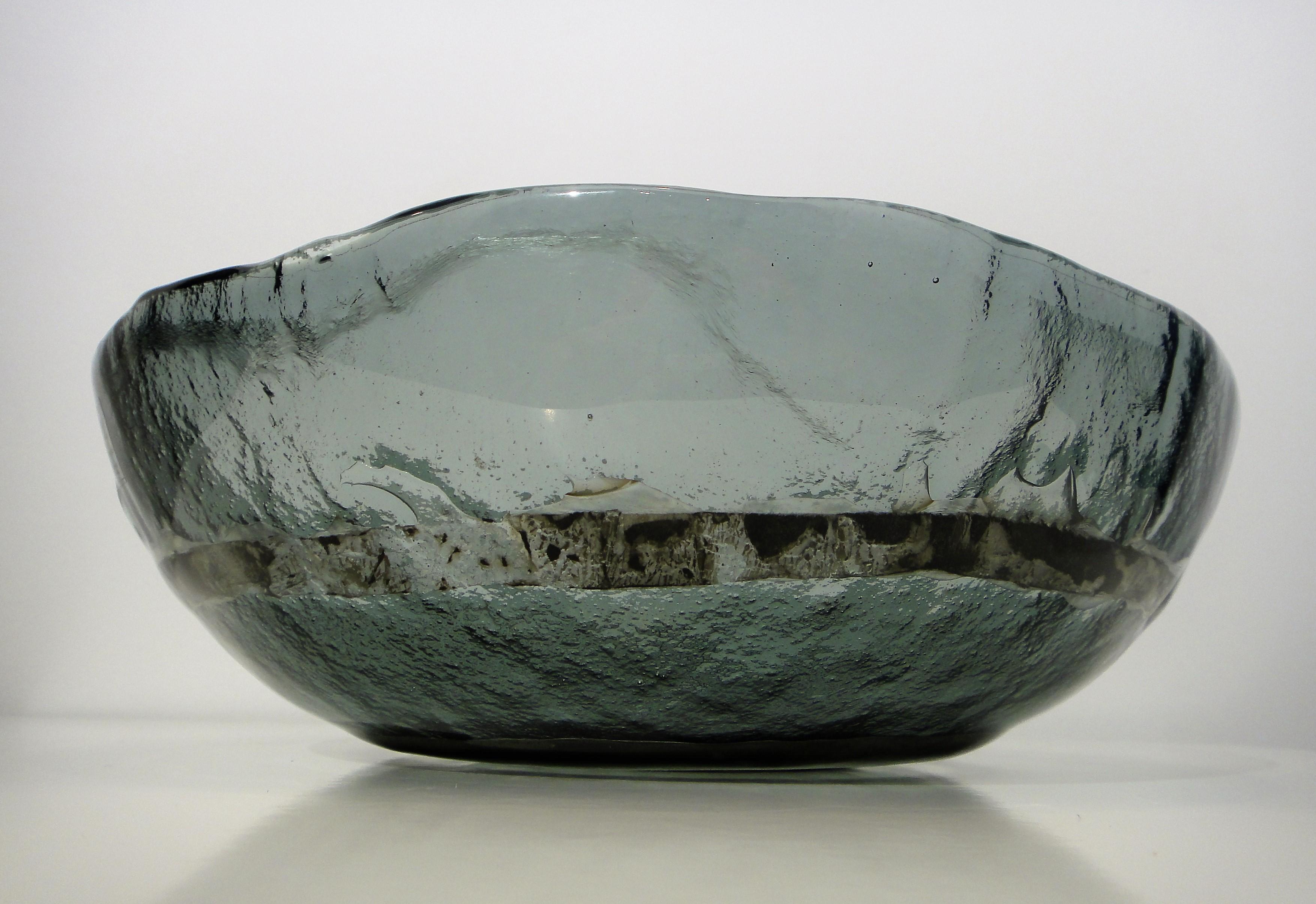 Italian Vetrofuso di Daniela Poletti Silver Leaf Art Glass Bowl For Sale 1