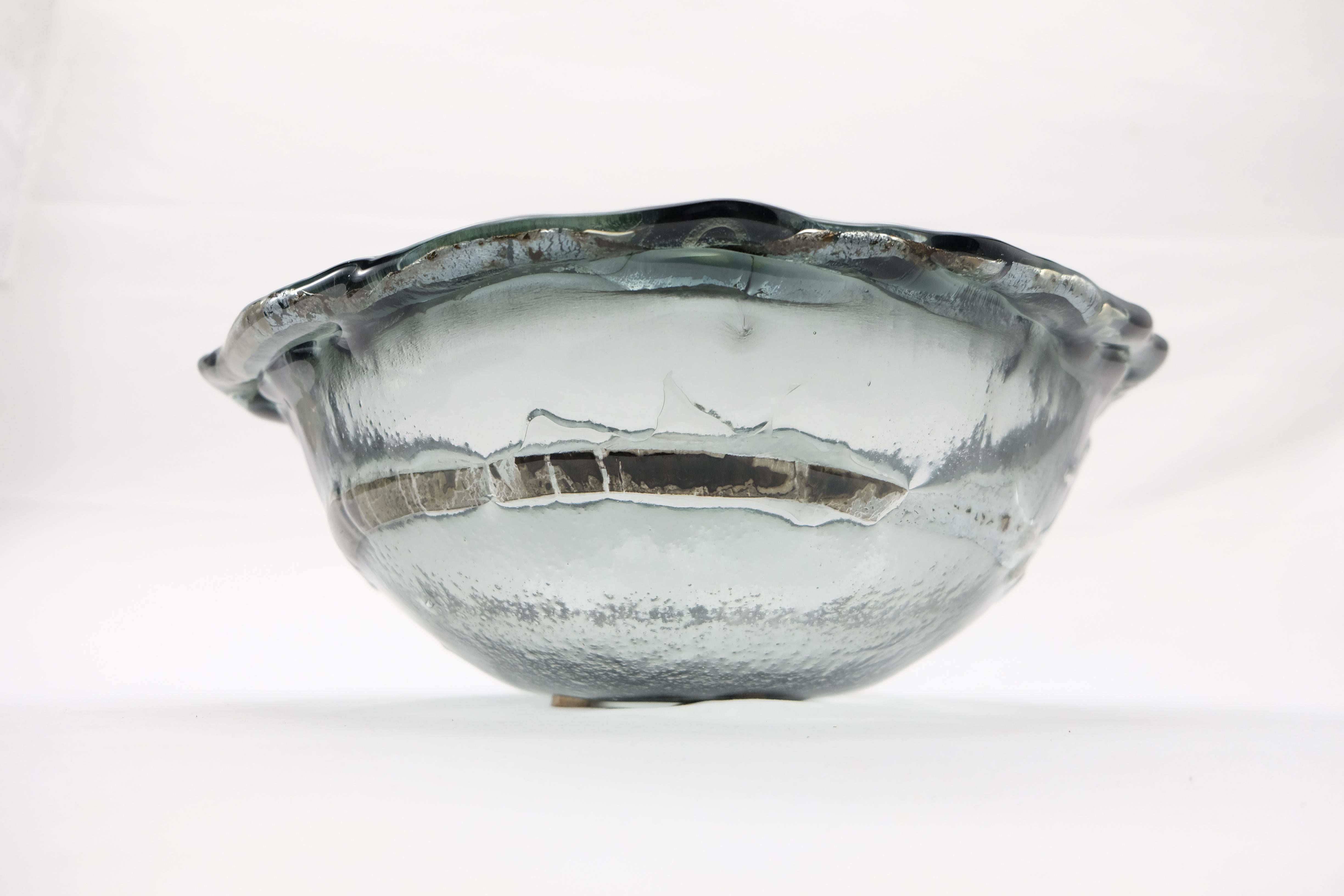 Italian Vetrofuso di Daniela Poletti Silver Leaf Art Glass Bowl One of a Kind In New Condition For Sale In Miami, FL