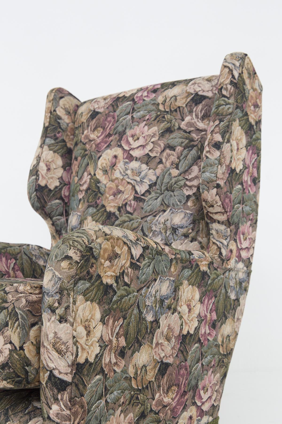 Mid-20th Century Italian Vintage Armchair in Floral Fabric For Sale