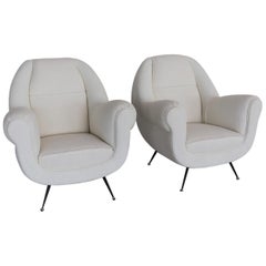 Retro Italian Midcentury Armchairs in White Upholstery and Brass Stiletto Feet, 1960s