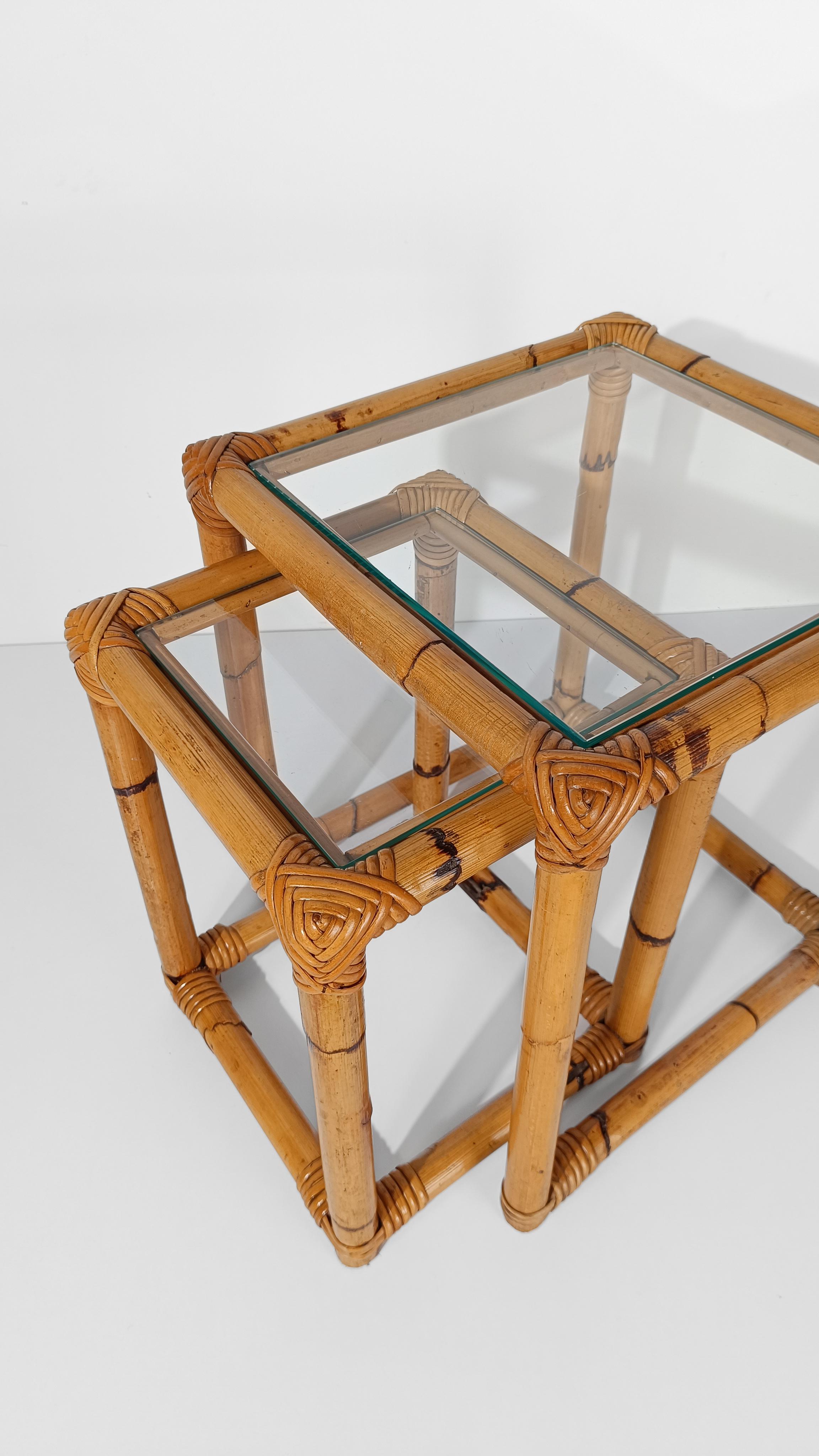 Italian Vintage Bamboo Cane and Rattan Nesting Tables with Clear Glass Top, 60s For Sale 9