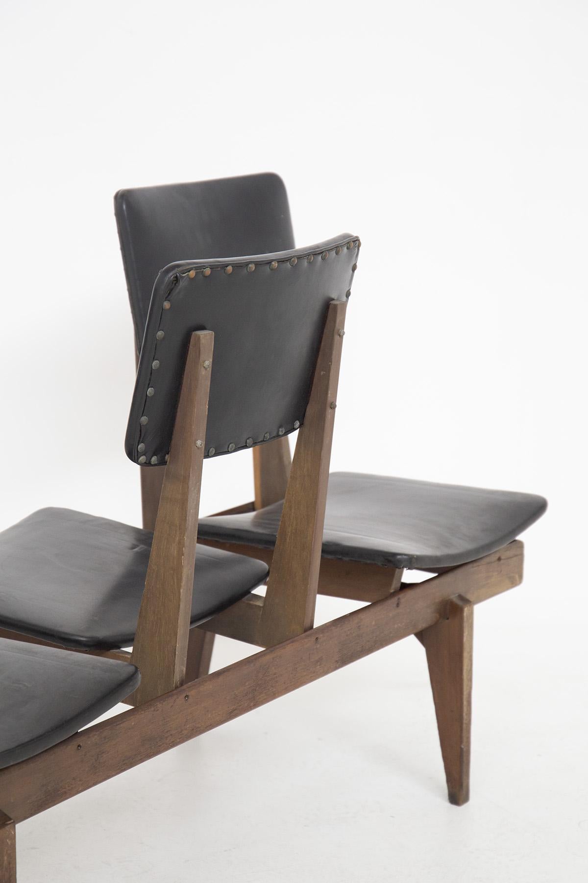 Cuir Banc italien vintage avec sièges en cuir noir en vente