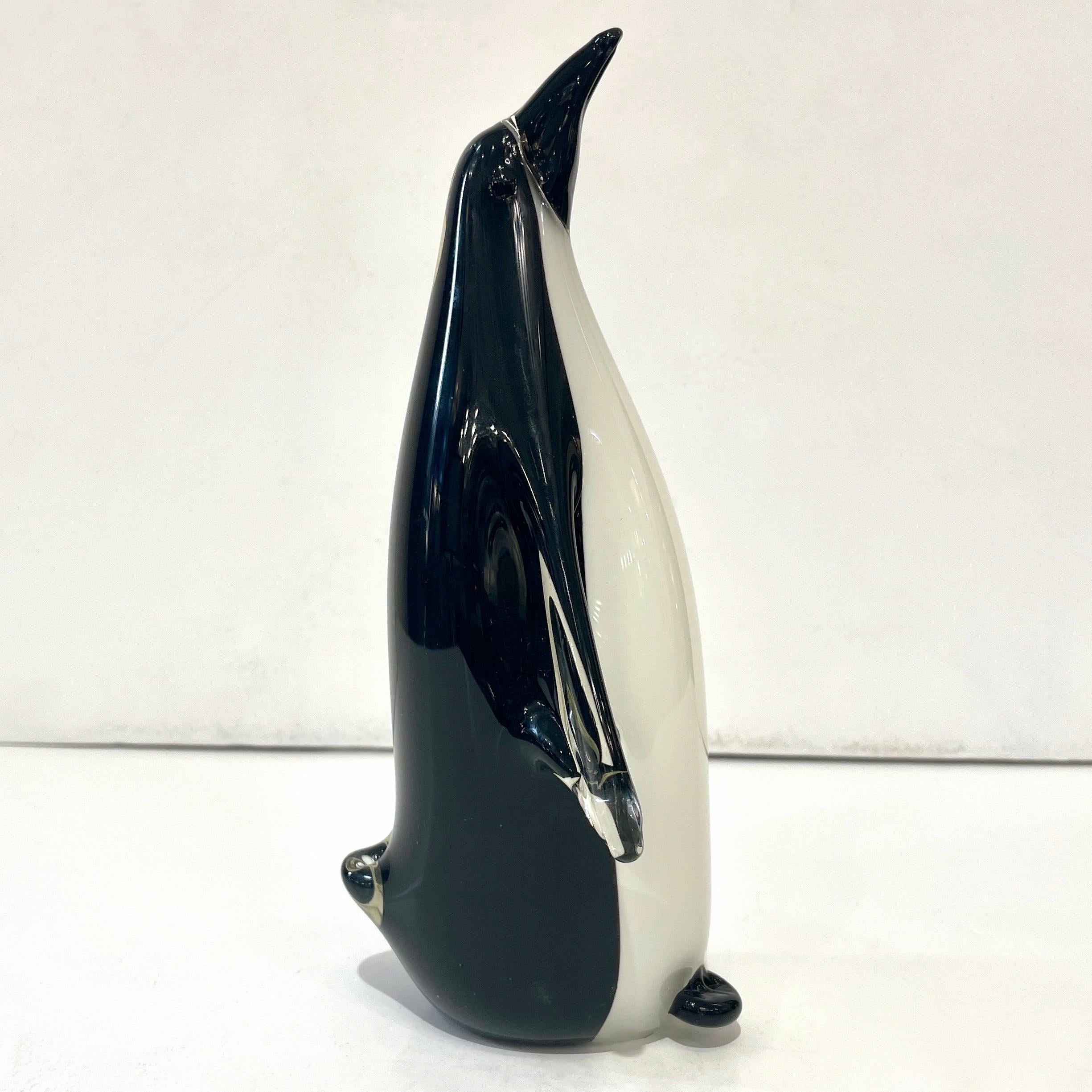Italian Vintage Black and White Blown Solid Murano Glass Penguin Sculpture For Sale 2
