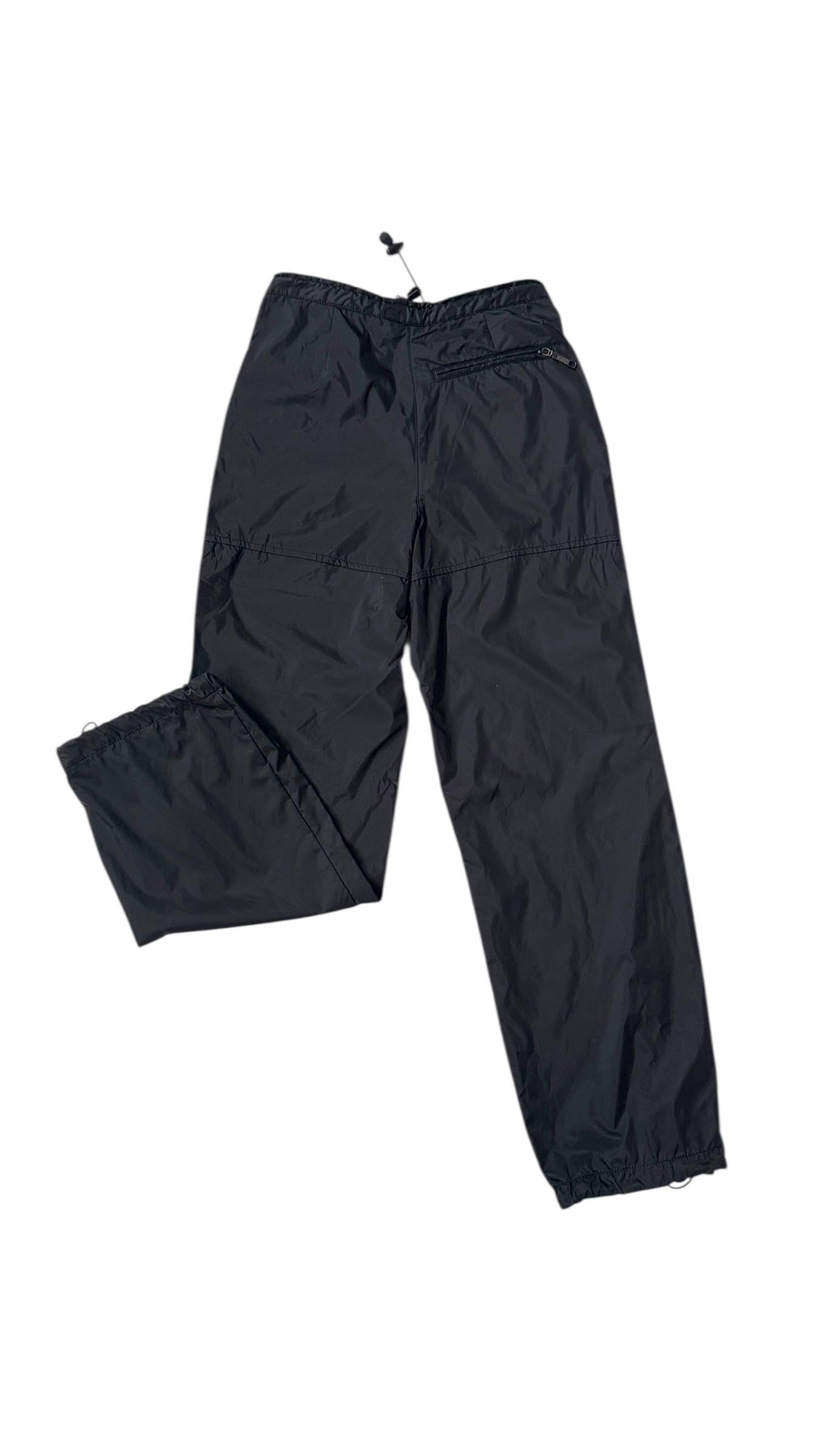 Italian Vintage Black Nylon Two-Piece Set by Via Roma - We pay for import duty! in vendita 8