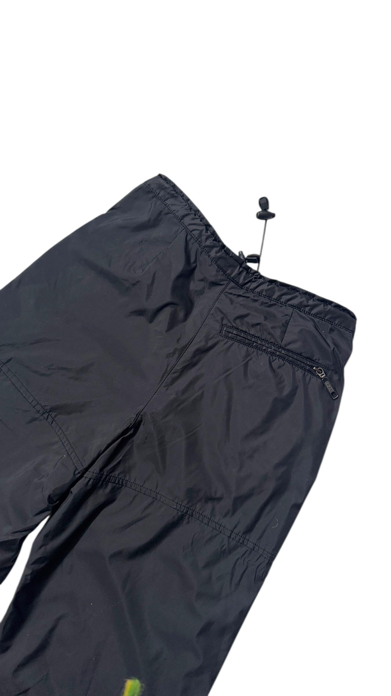 Italian Vintage Black Nylon Two-Piece Set by Via Roma - We pay for import duty! in vendita 9