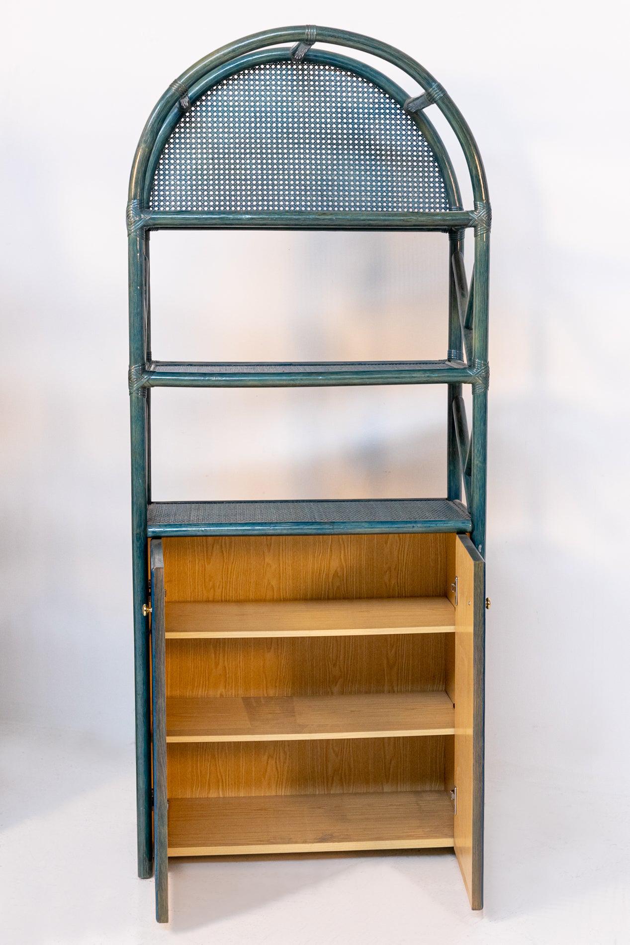 Italian Vintage Bookcase in green Bamboo, Rattan and Brass In Good Condition For Sale In Milano, IT