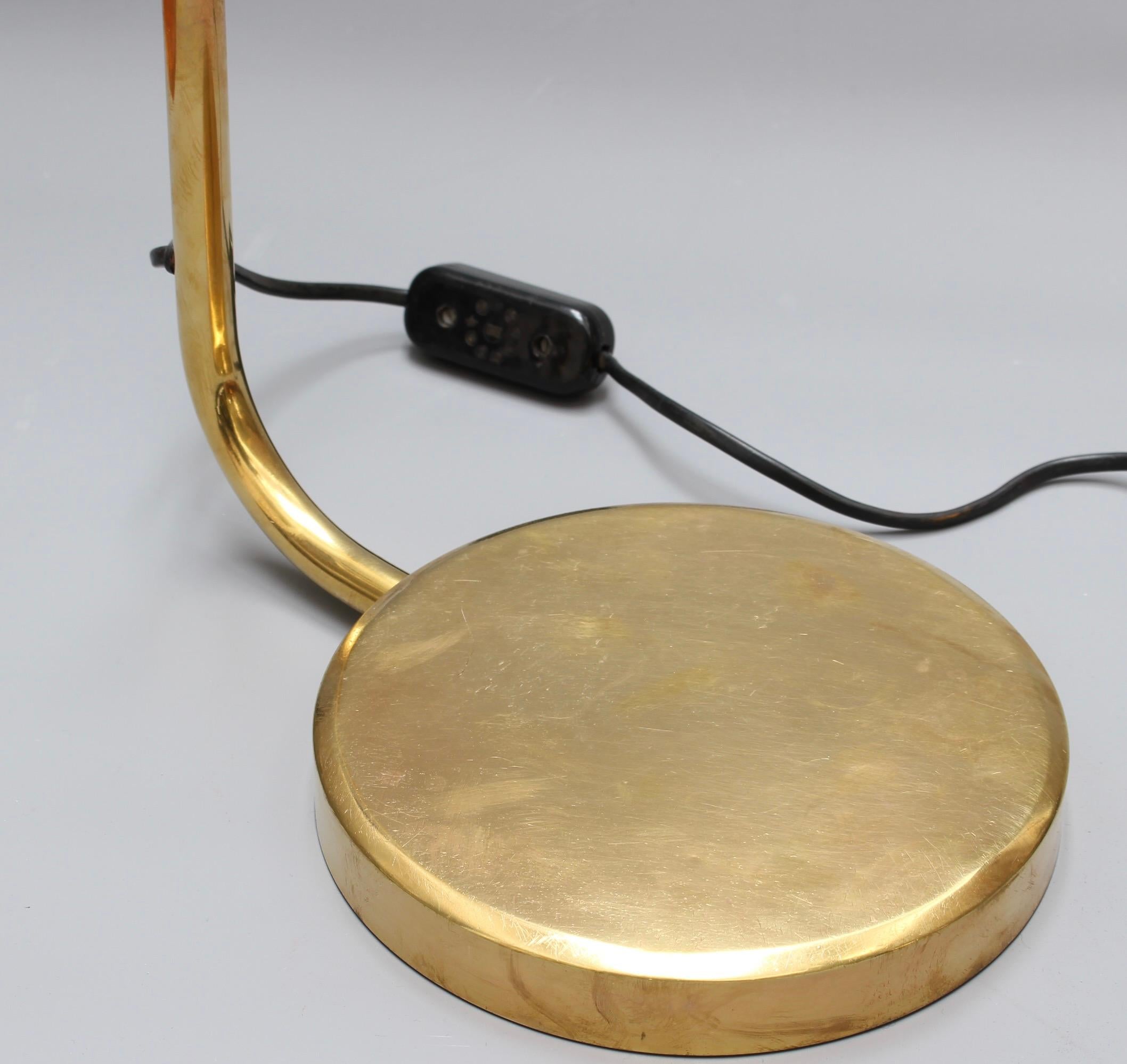 Italian Vintage Brass Table Lamp 'circa 1950s' For Sale 7