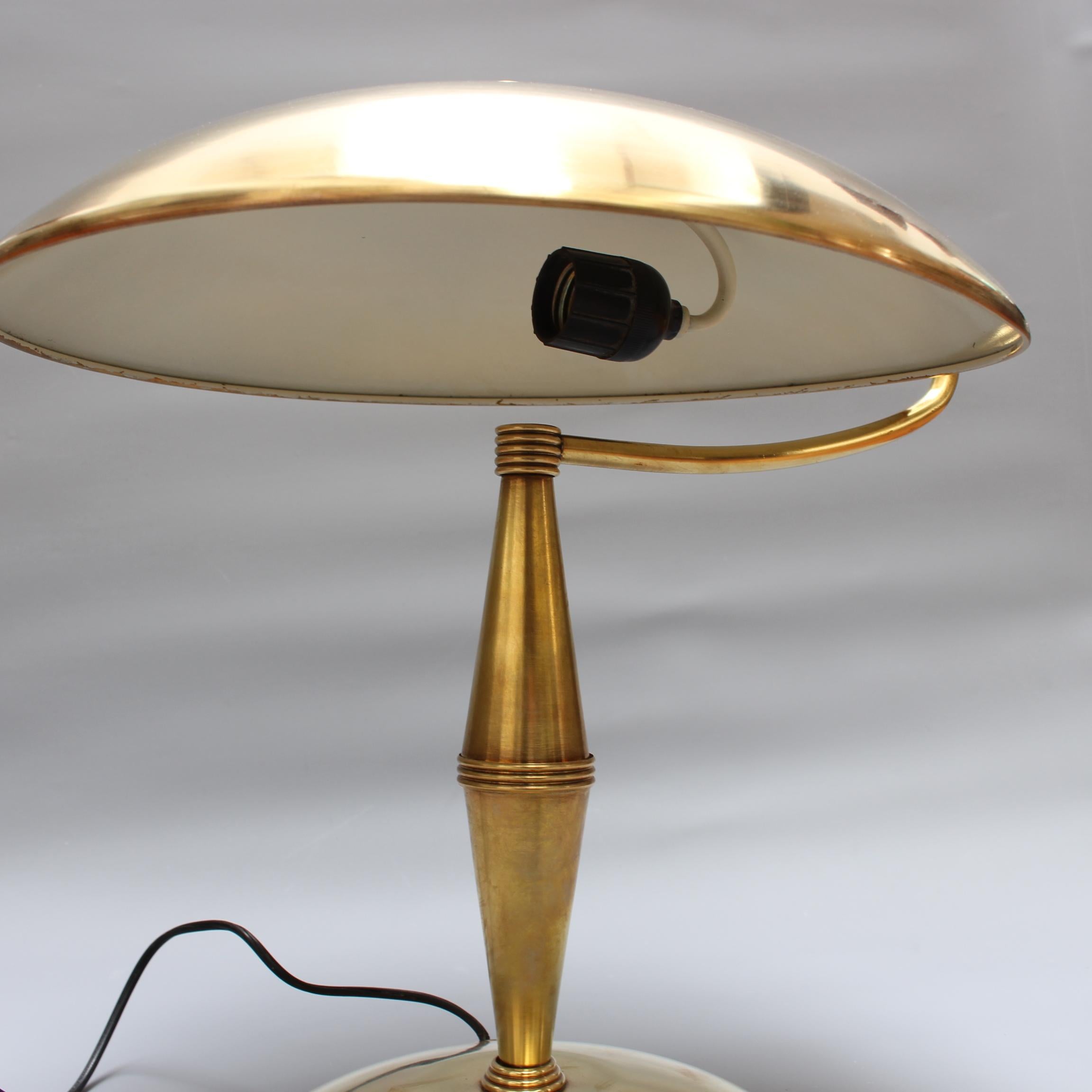 Italian Vintage Brass Table Lamp with Swivel Arm 'circa 1950s' For Sale 4