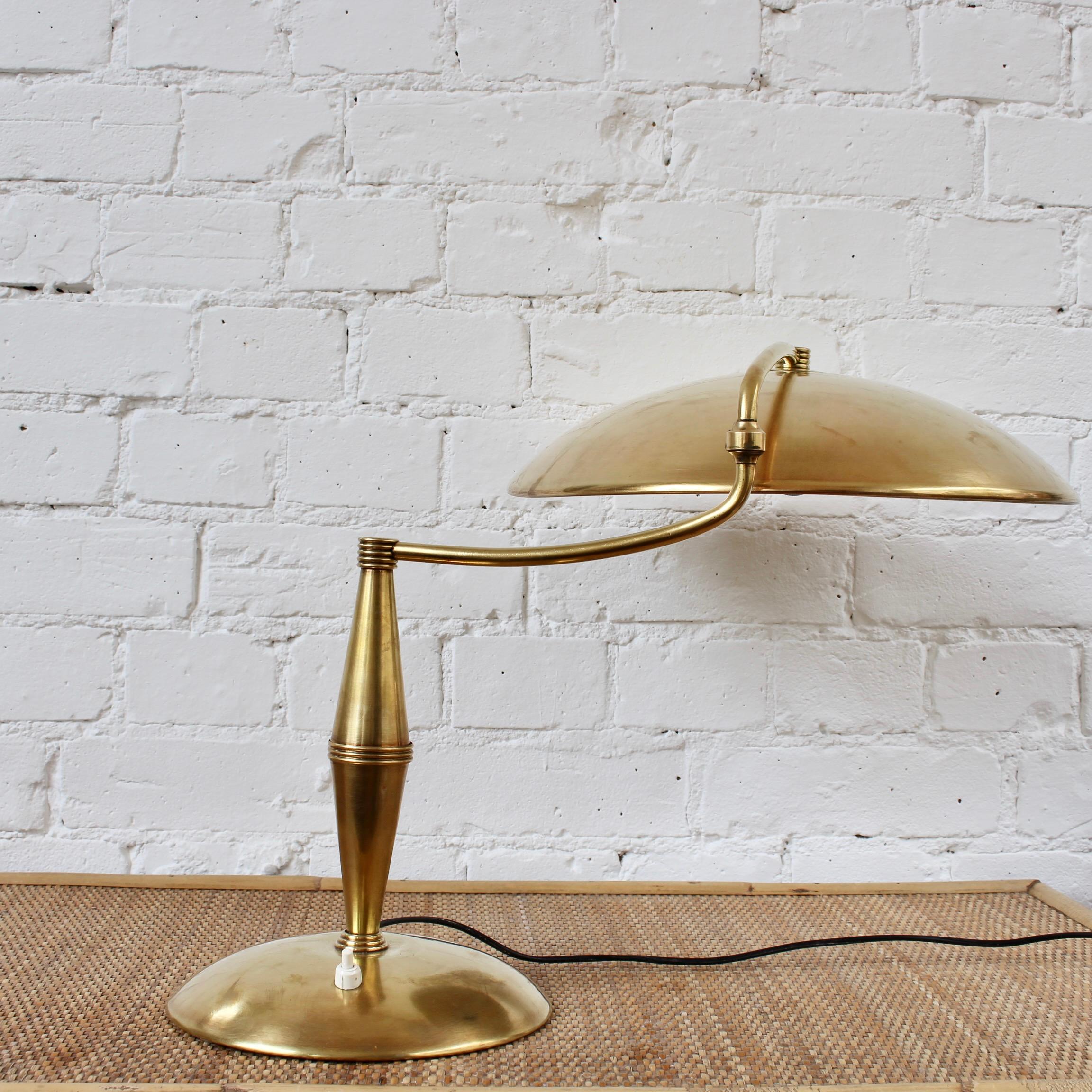 Mid-20th Century Italian Vintage Brass Table Lamp with Swivel Arm 'circa 1950s' For Sale