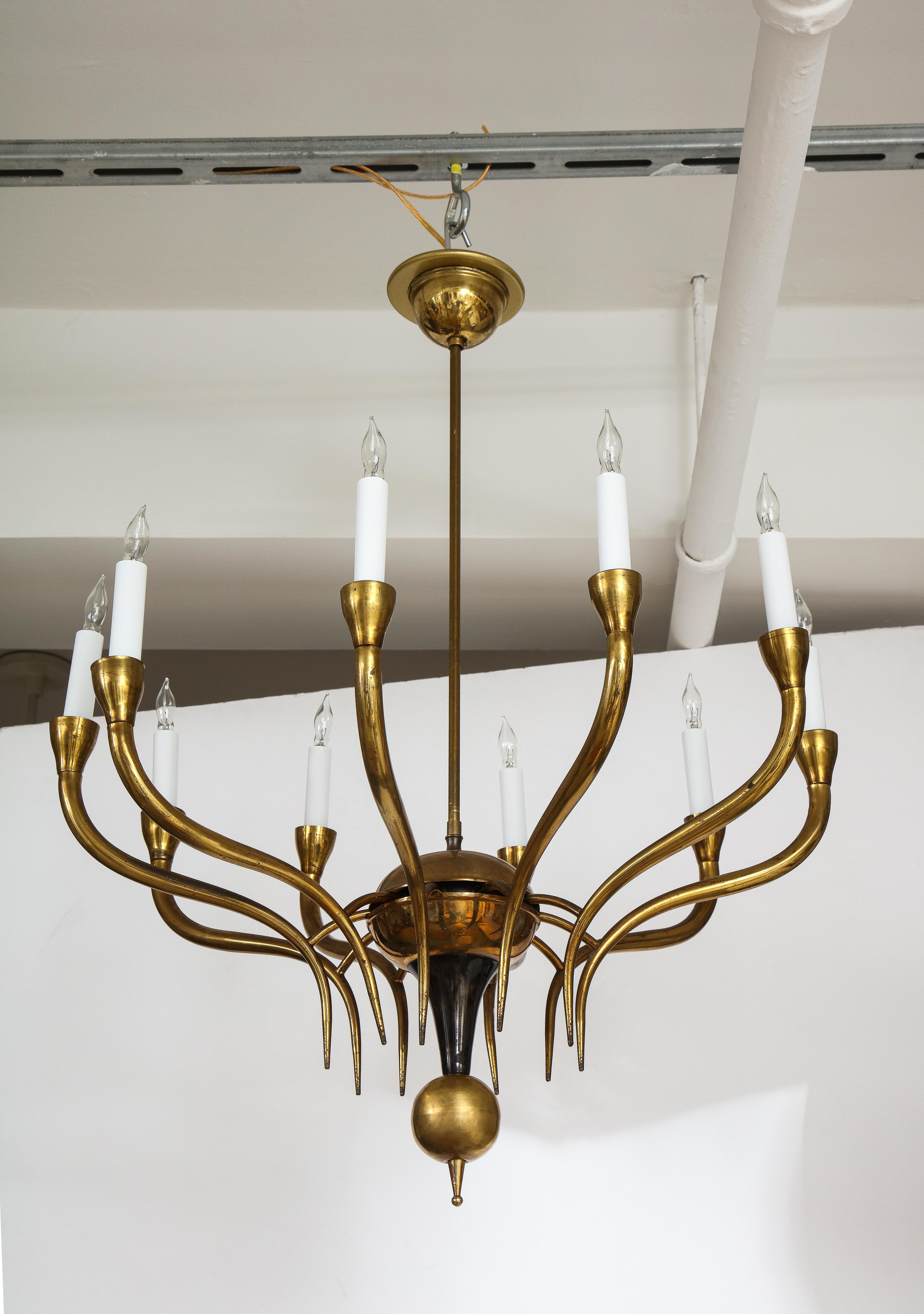 Italian Vintage Brass Ten Light Chandelier In Good Condition For Sale In New York, NY