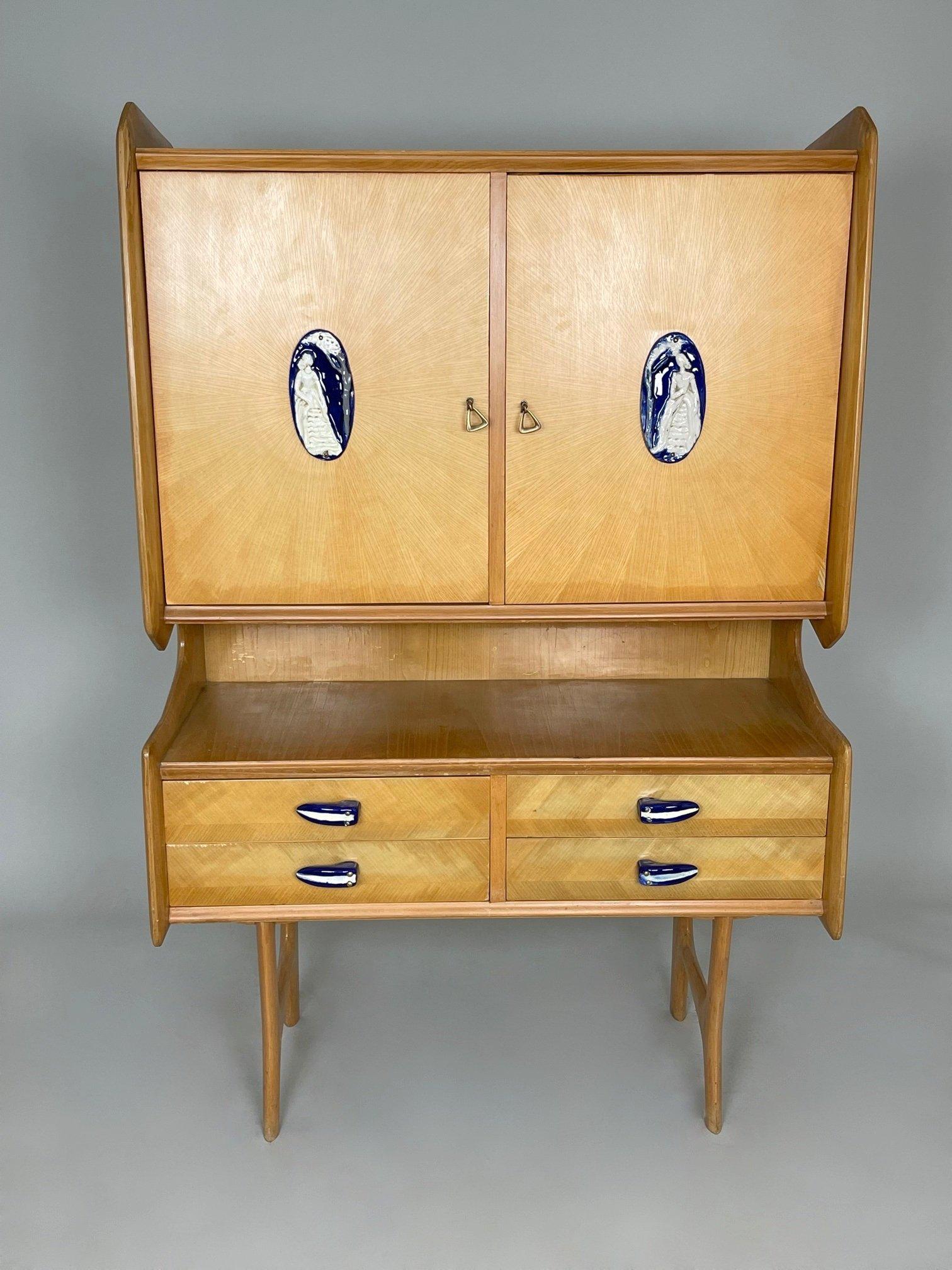 Mid-Century Modern Armoire italienne vintage de style Ico Parisi, années 1950 en vente