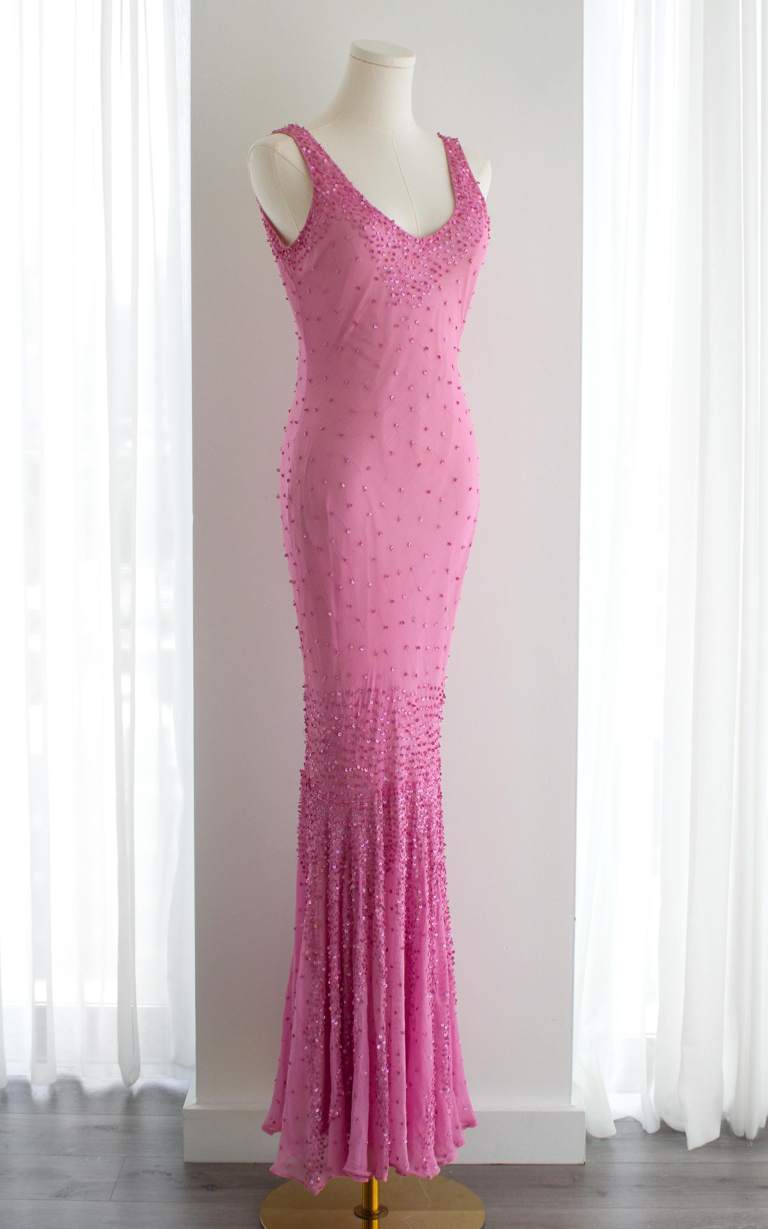 Italienisches Vintage Candy Pink Pailletten verziertes Seidenkleid mit Meerjungfrau im Angebot 1