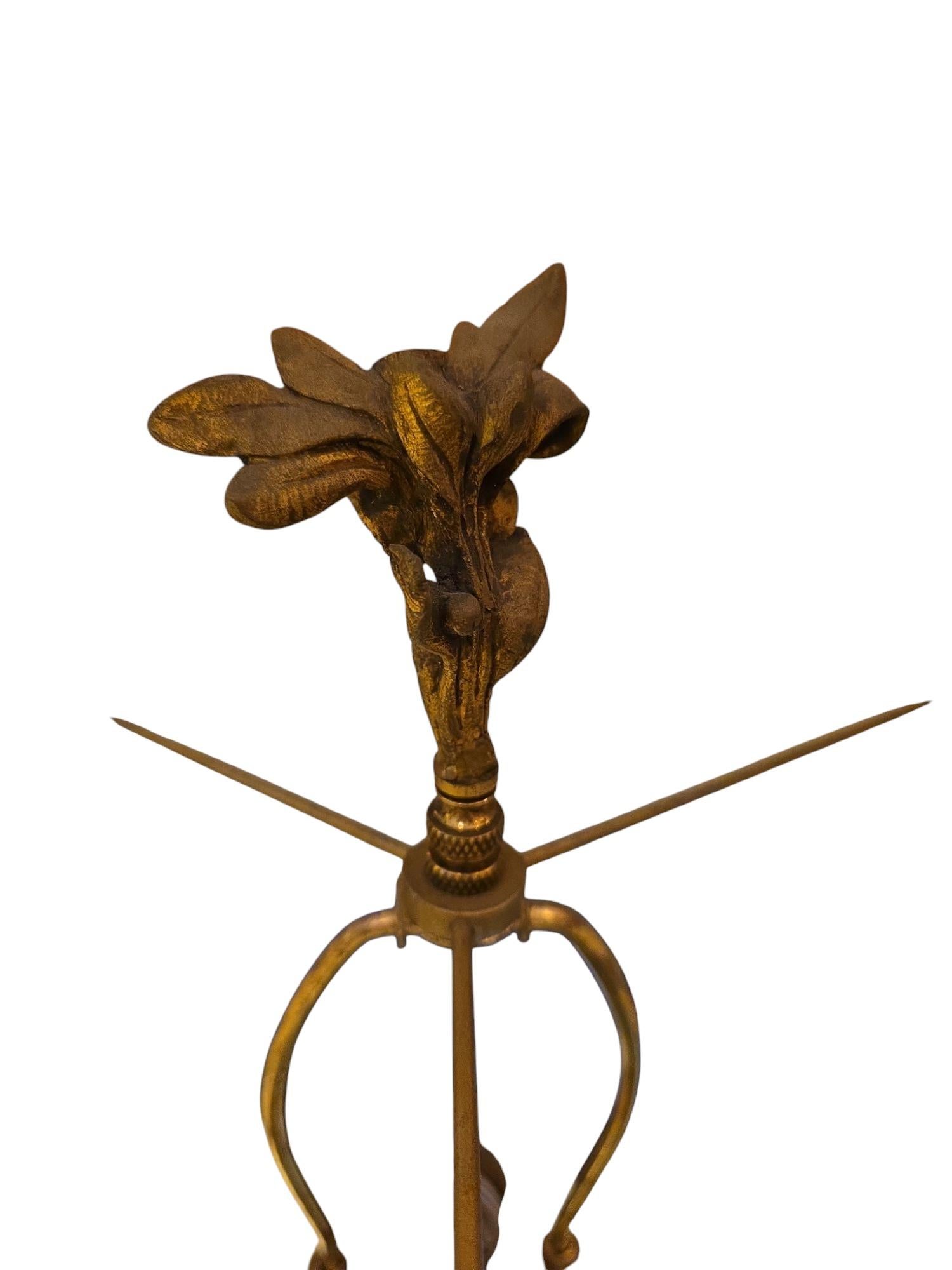 20ième siècle Lampe italienne Putti vintage en bois sculpté, 20ème siècle en vente