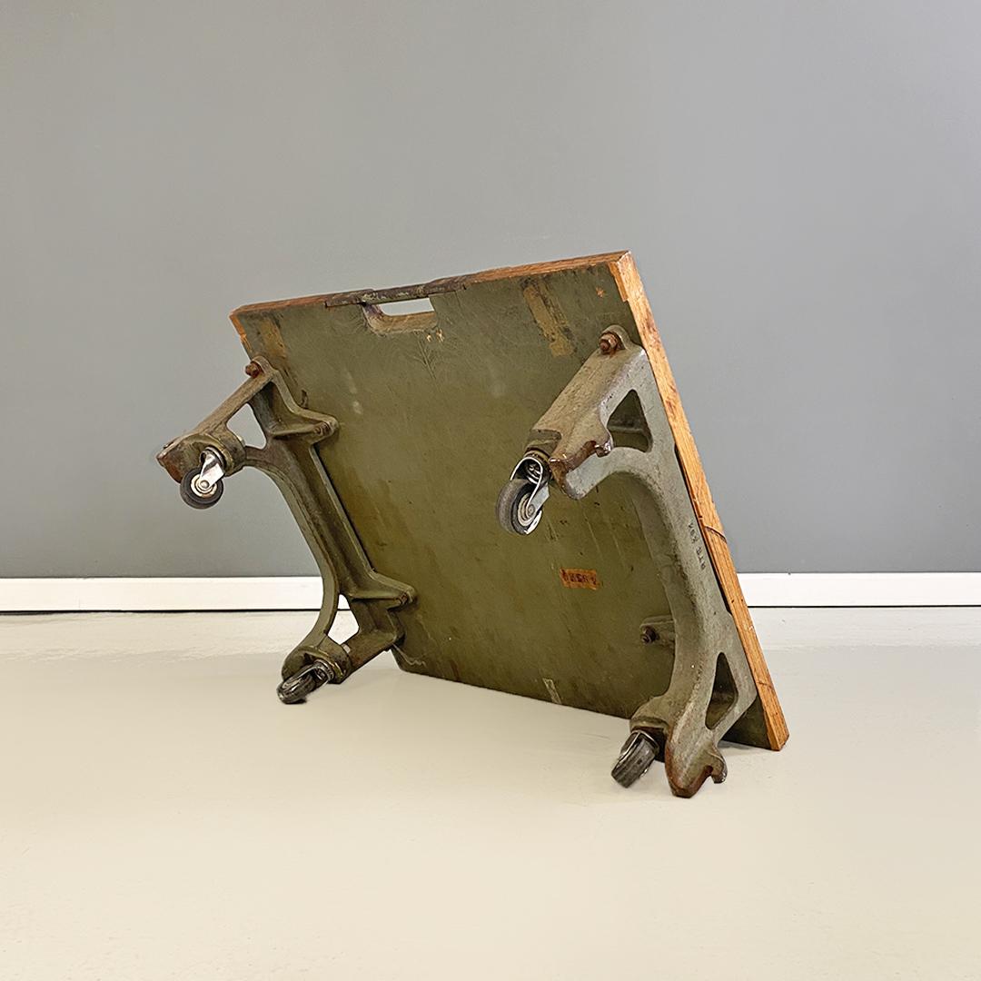 Italienischer Vintage-Aufbewahrungswagen aus Gusseisen und Holz für italienische Staatsbahnen, 1930er Jahre im Angebot 1