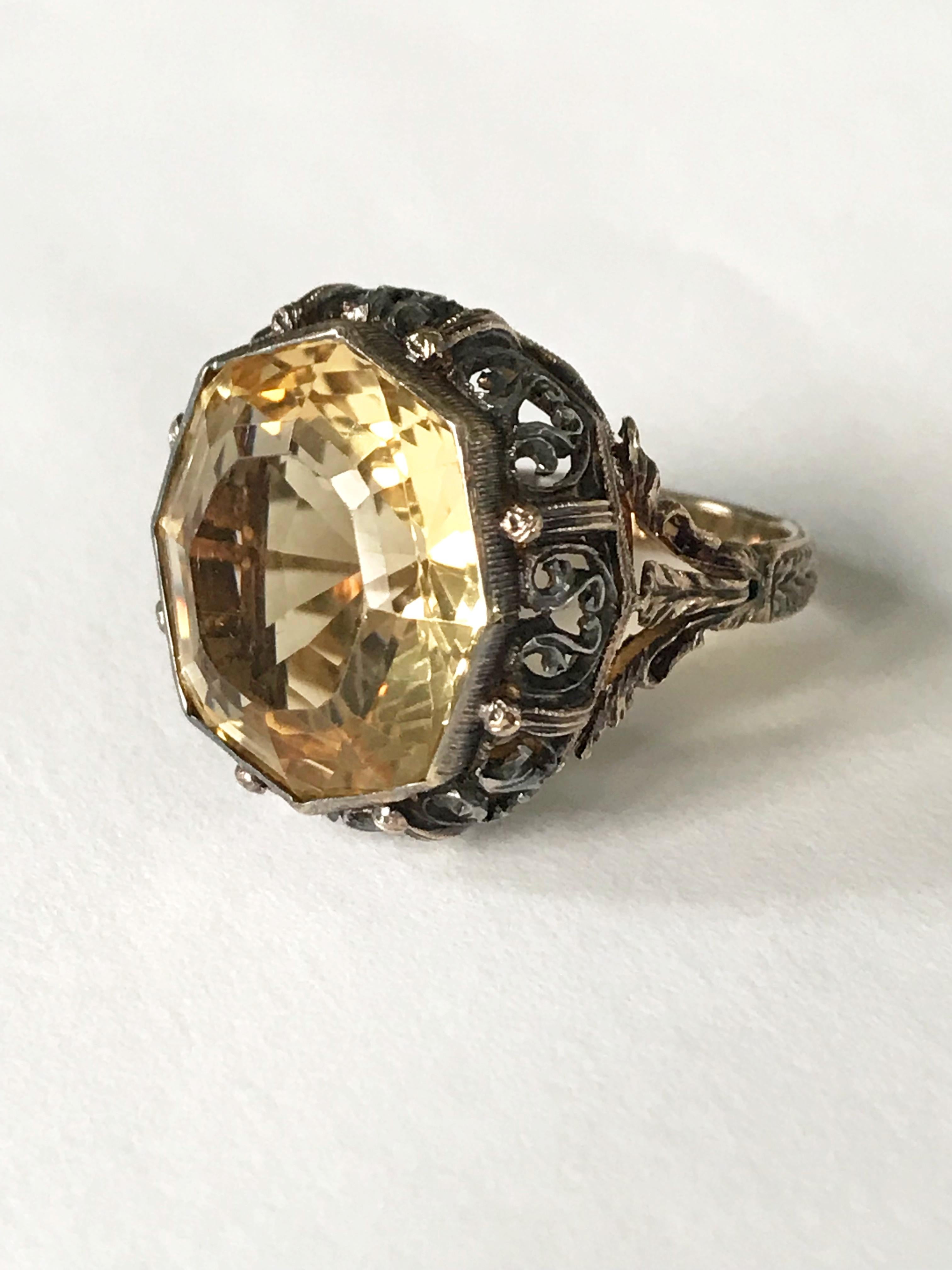 Italian Vintage Citrine Gold and Silver Ring In Good Condition In Como, IT