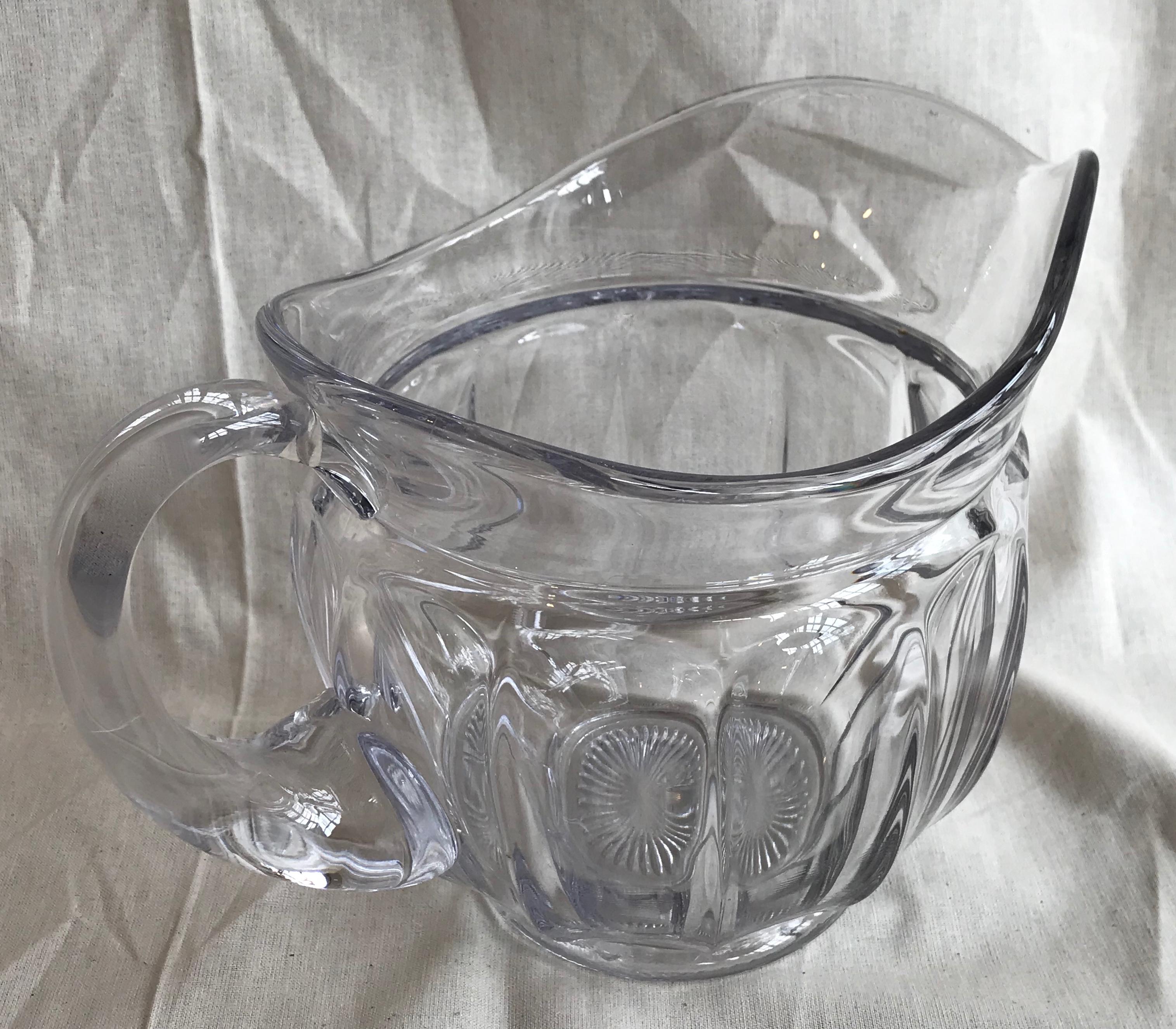 Italian Vintage Clear Melon Shape Glass Pitcher In Good Condition For Sale In Antwerp, BE