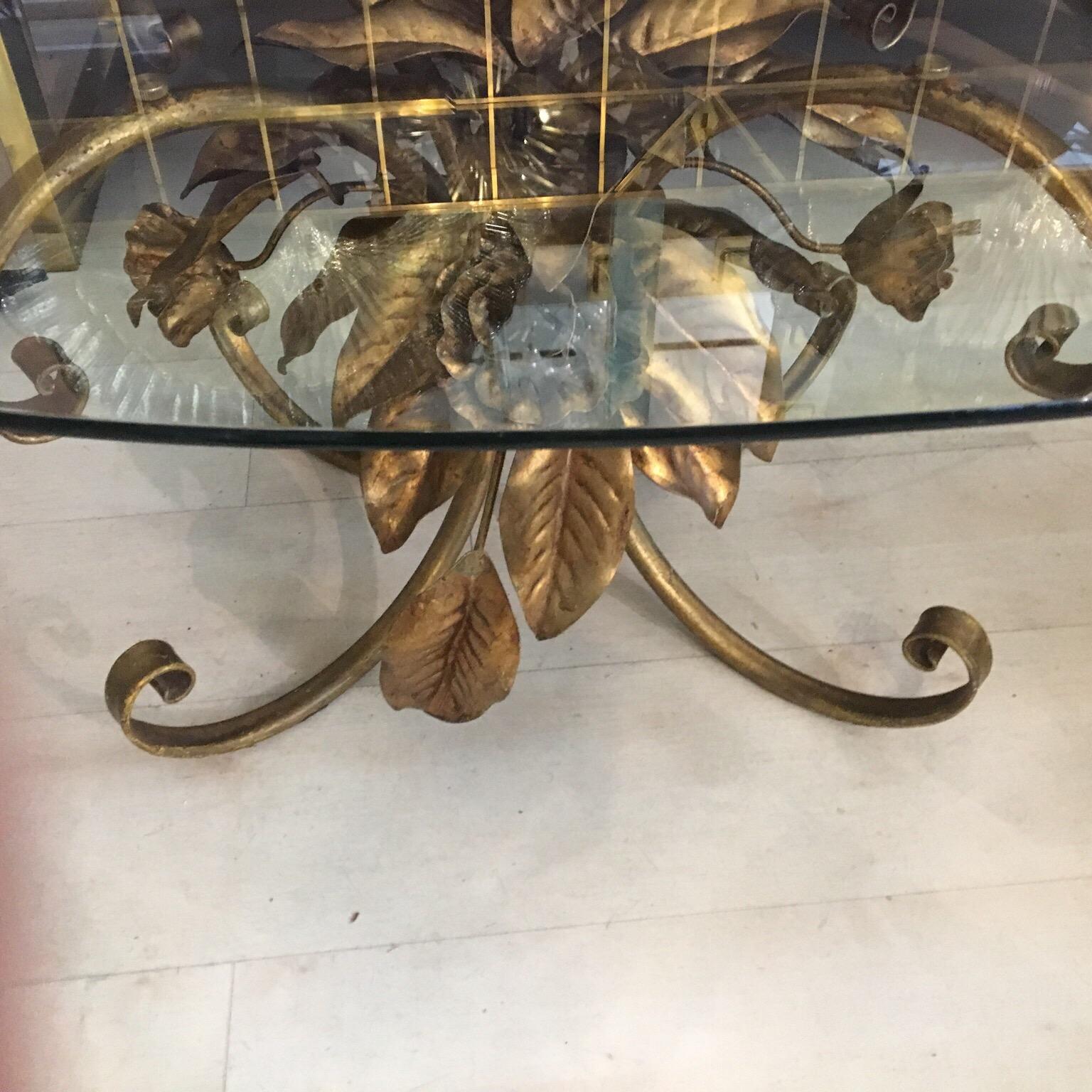 Italian Vintage Coffee Table Gilded Metal Leaves Oval Clear Glass Top, 1950s 1