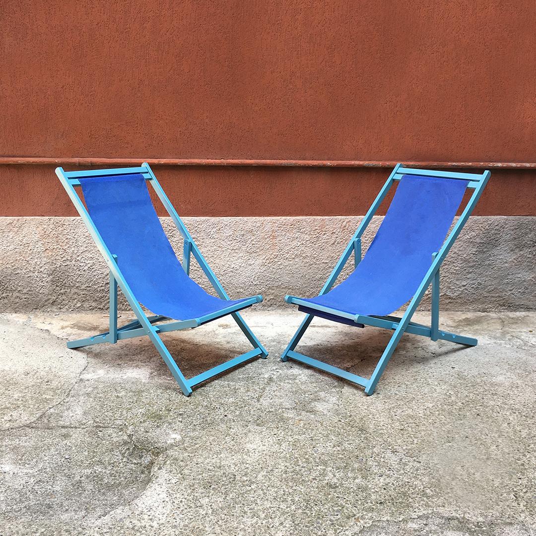 Mid-20th Century Italian Vintage Deckchair in Light-Blue Wooden Structure and Blue Fabric, 1960s