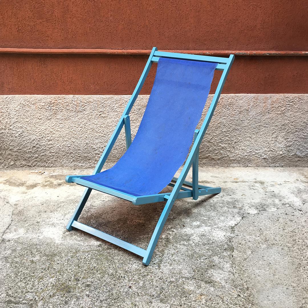 Italian Vintage Deckchair in Light-Blue Wooden Structure and Blue Fabric, 1960s 3