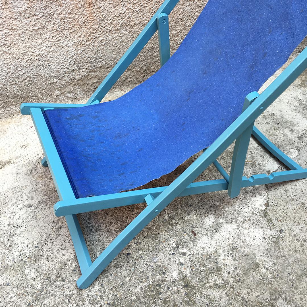 Italian Vintage Deckchair in Light-Blue Wooden Structure and Blue Fabric, 1960s 4