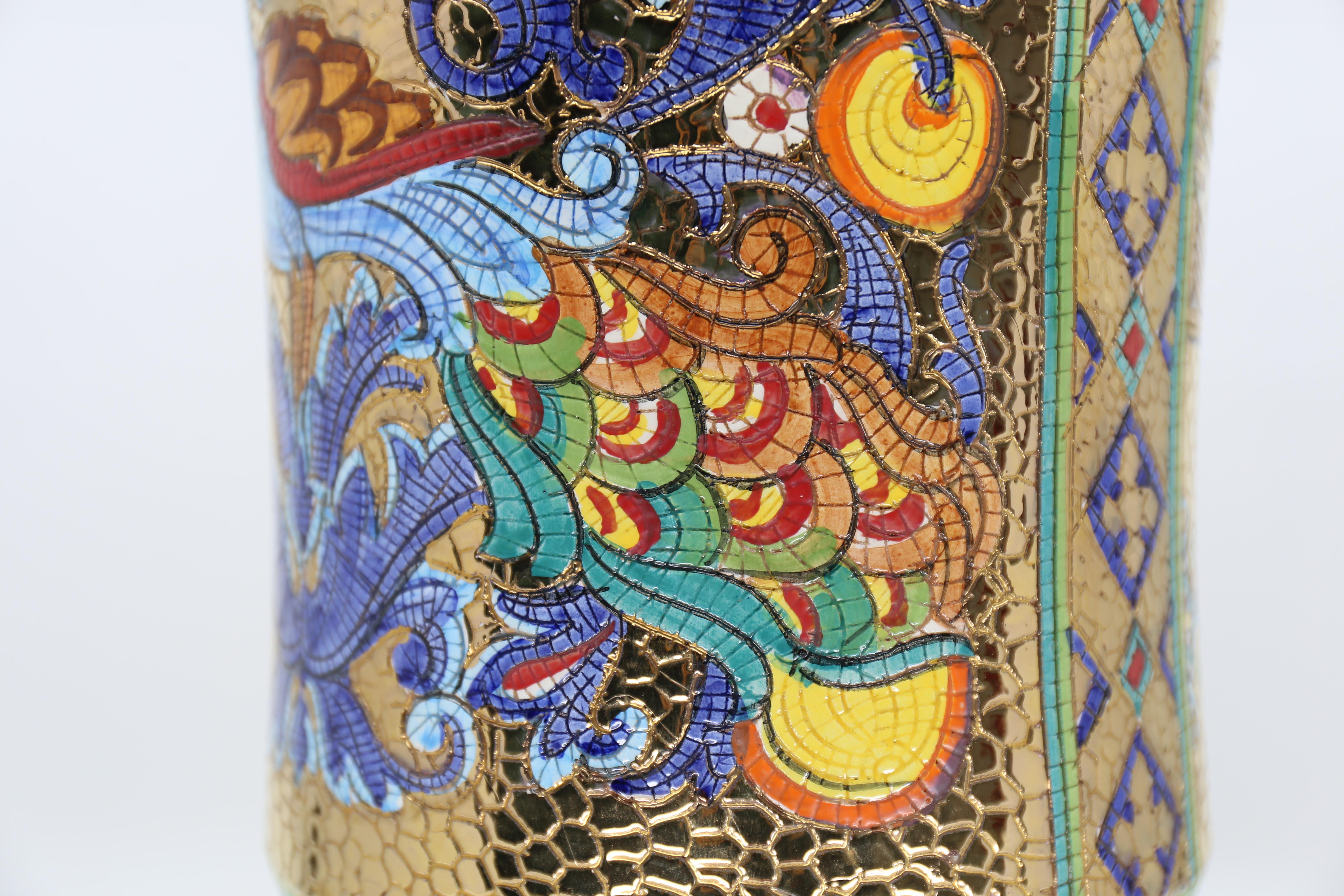 Italienische Vintage Deruta Mosaik Hand gemalt floralen & figuralen Vase  im Angebot 7