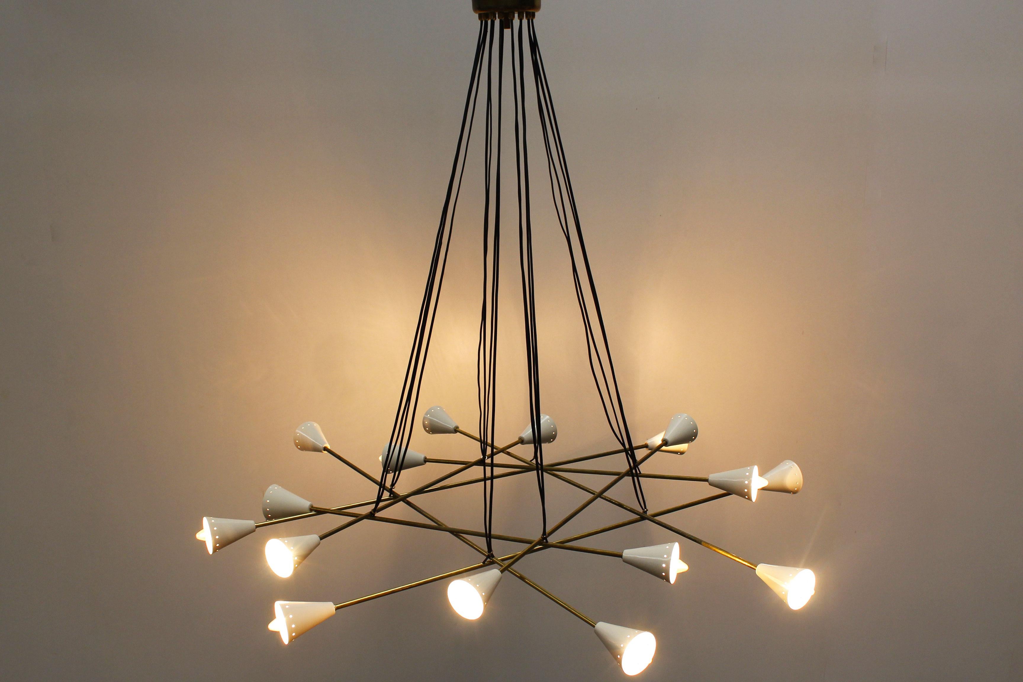 Mid-Century Modern Italian Vintage Design Chandelier White Brass from Stilnovo 1960 Mid-Century For Sale
