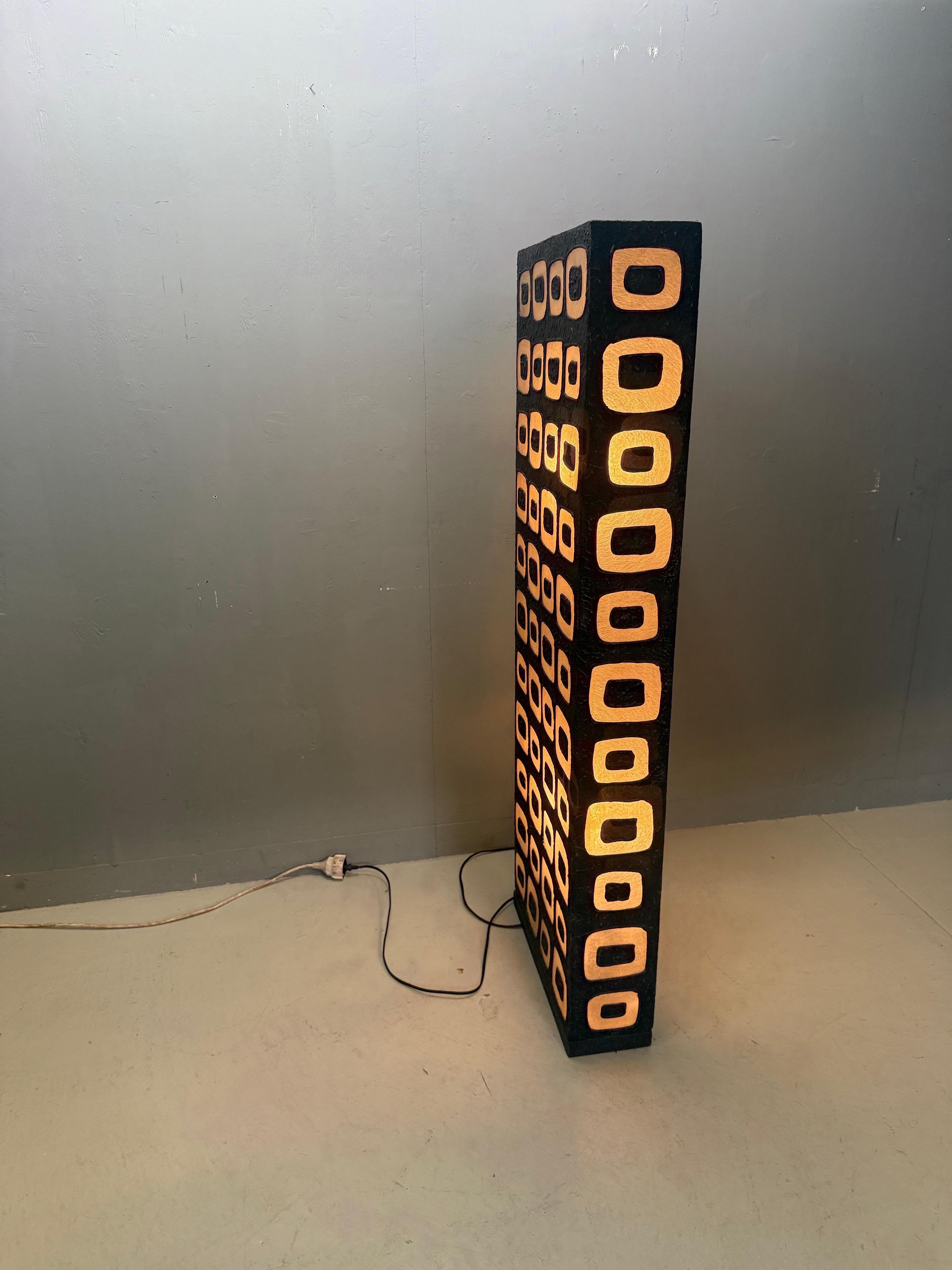 Italienische Vintage-Design Stehlampe-Raumteiler-1970 im Angebot 5