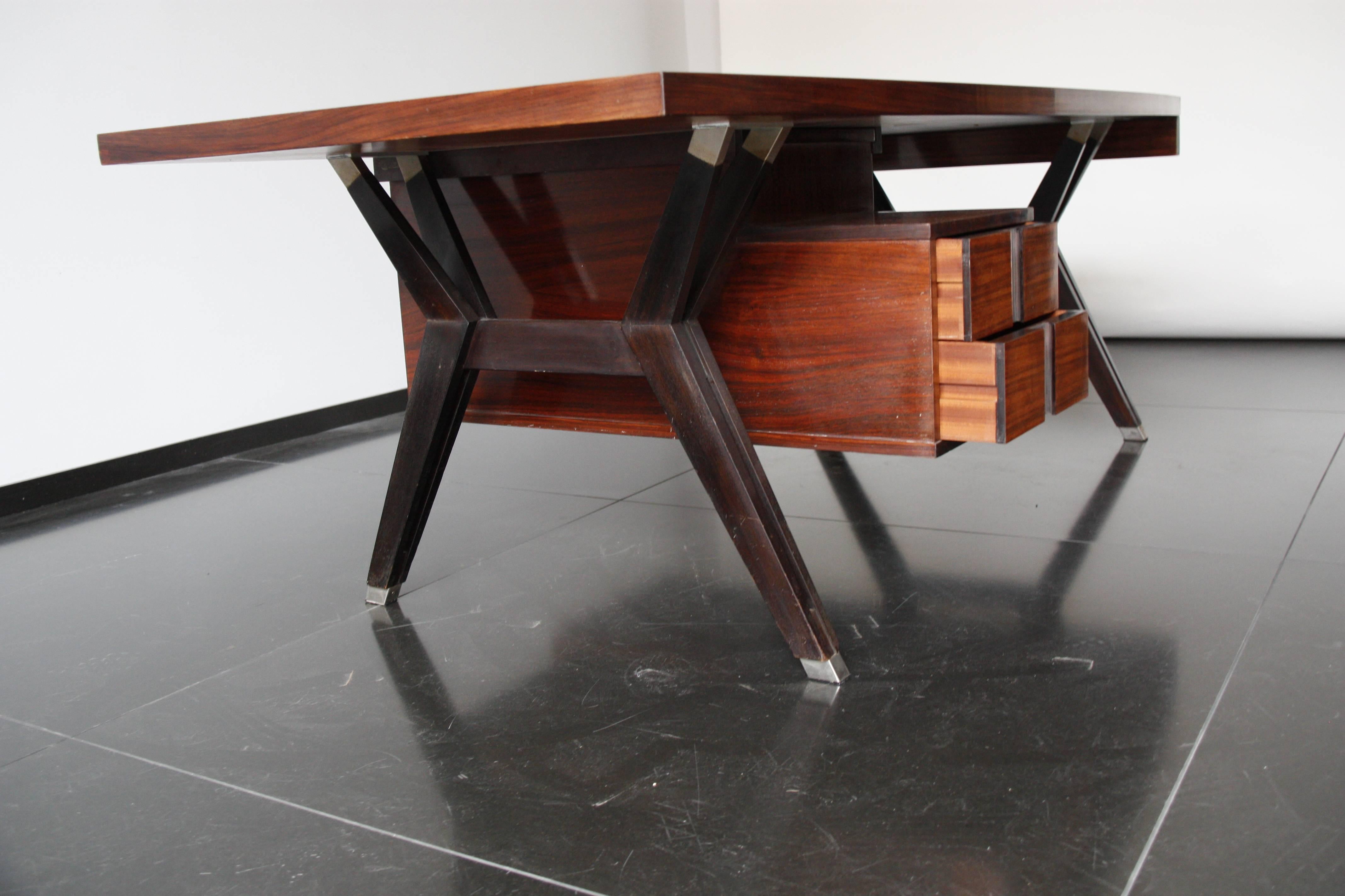 Italian Vintage Desk in Polish Wood by Ico Parisi for MIM, circa 1955 For Sale 2
