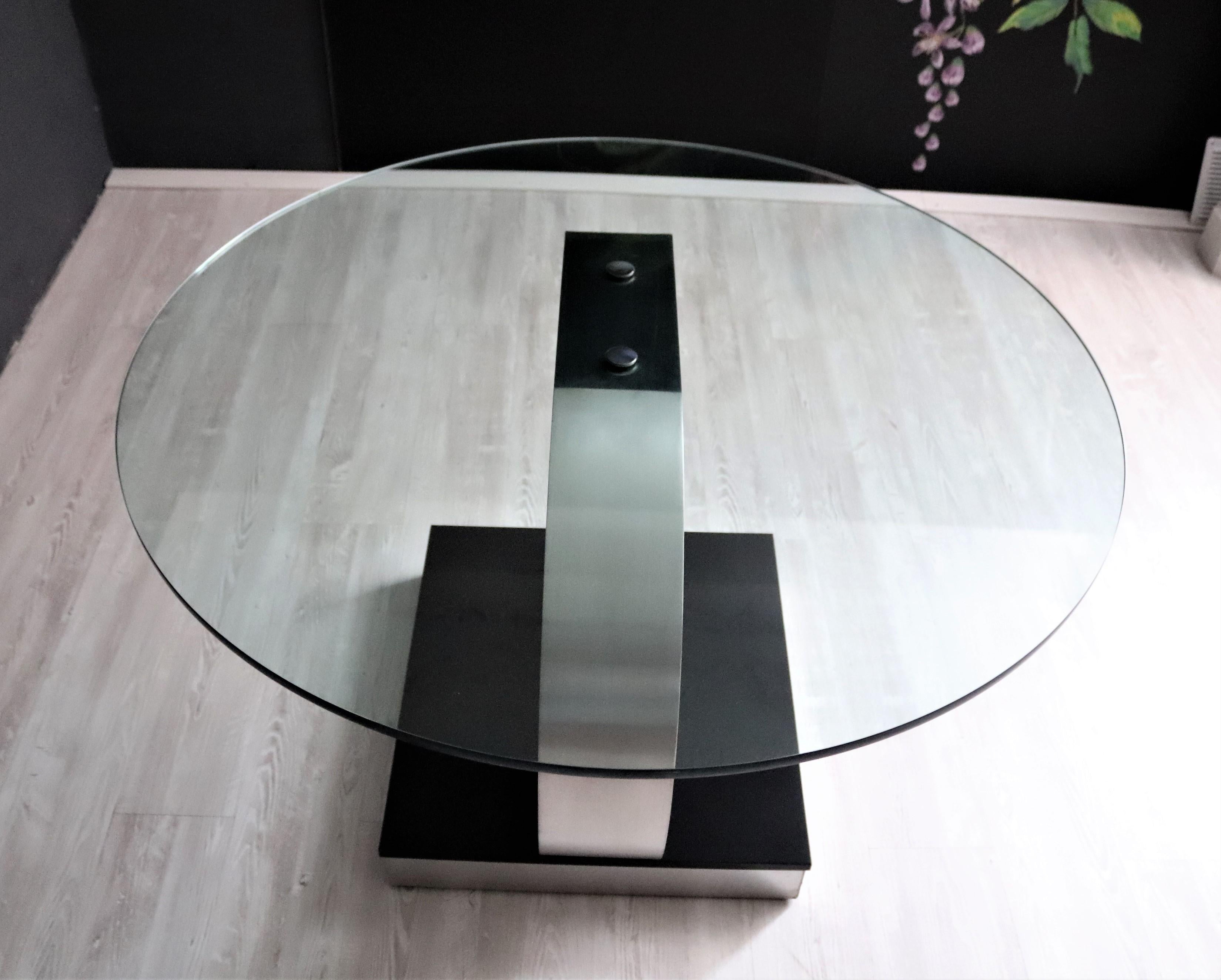 Late 20th Century Italian Vintage Dining Table in Stainless Steel and Crystal Glass, 1970s