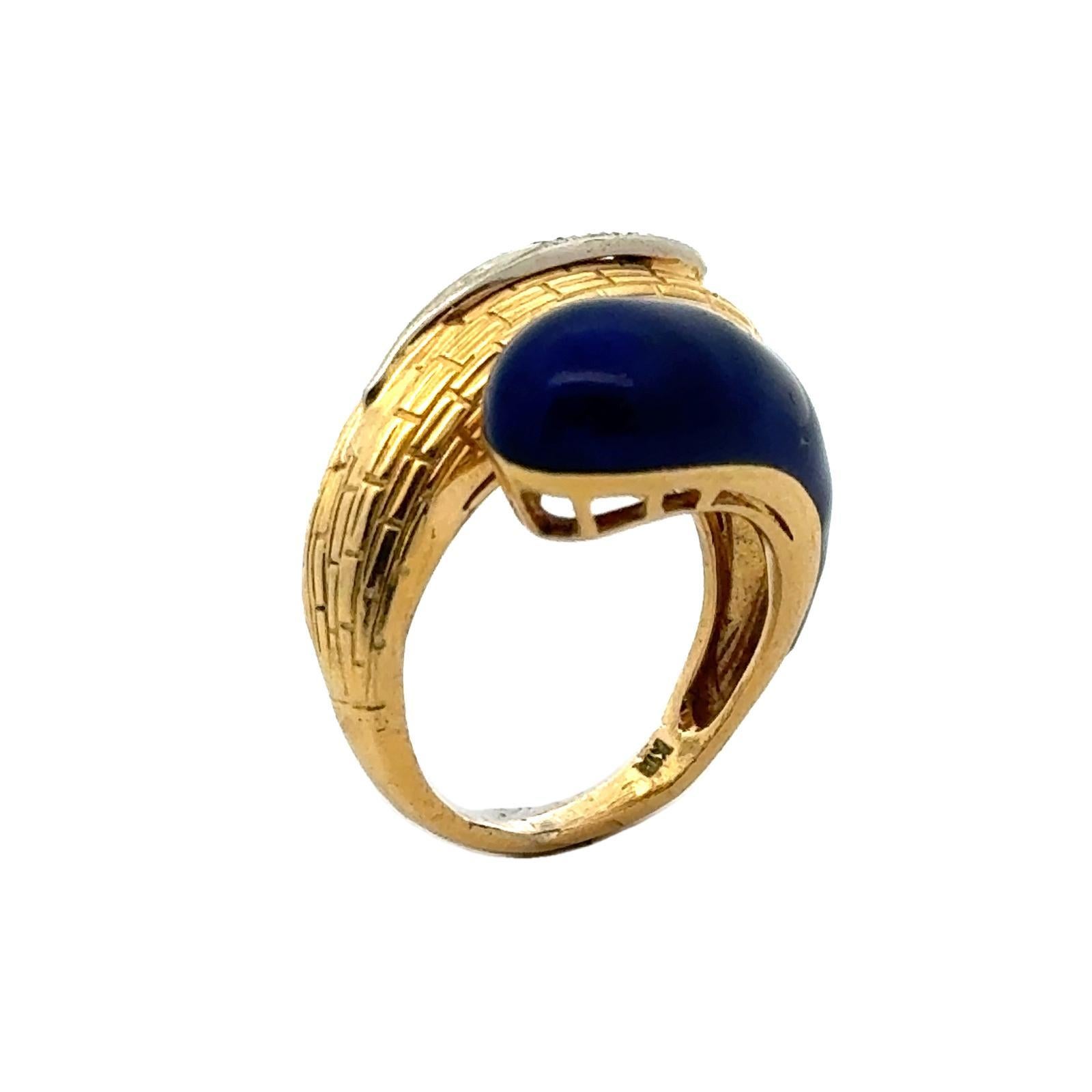 Italian Vintage Enamel Diamond 18 Karat Yellow Gold Bypass Ring In Excellent Condition In Boca Raton, FL