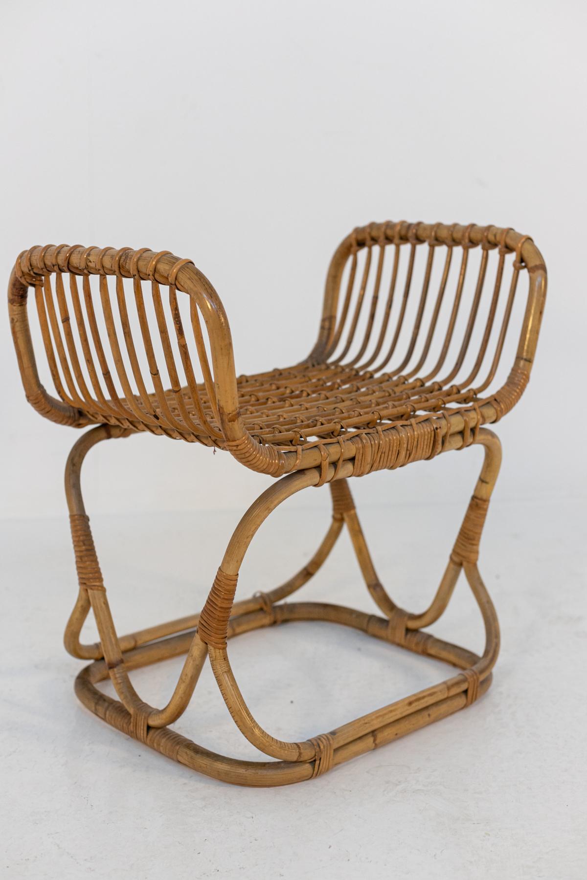 Reposapiés vintage italiano de bambú y ratán mediados del siglo XX en venta
