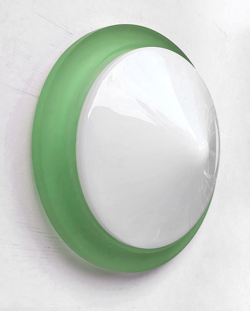 Wonderful vintage hand blown white opal and matte green glass flush mount.
Italy, 1980s-1990s
Lamp sockets: 1x E27 (US E26).
