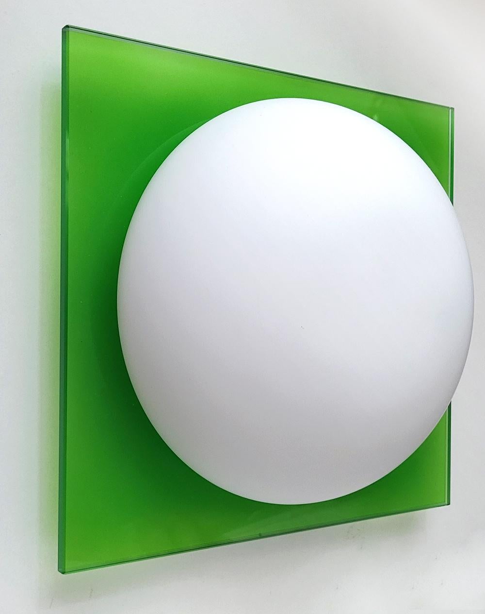 Italian Vintage Glass Ceiling or Wall Light Flushmount In Good Condition For Sale In Berlin, DE