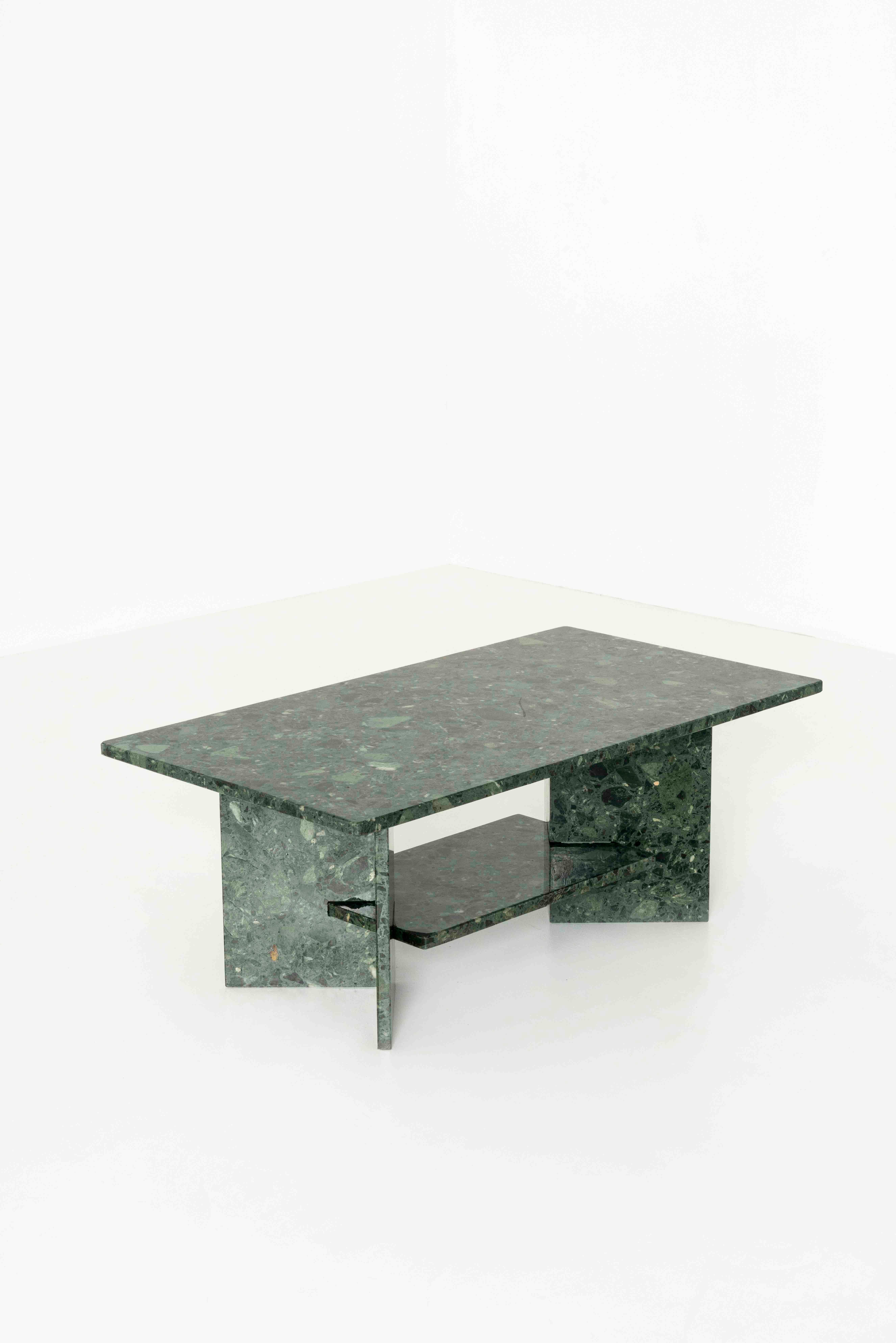 Italian Vintage Green Marble Coffee Table, 1980s In Good Condition For Sale In Hellouw, NL