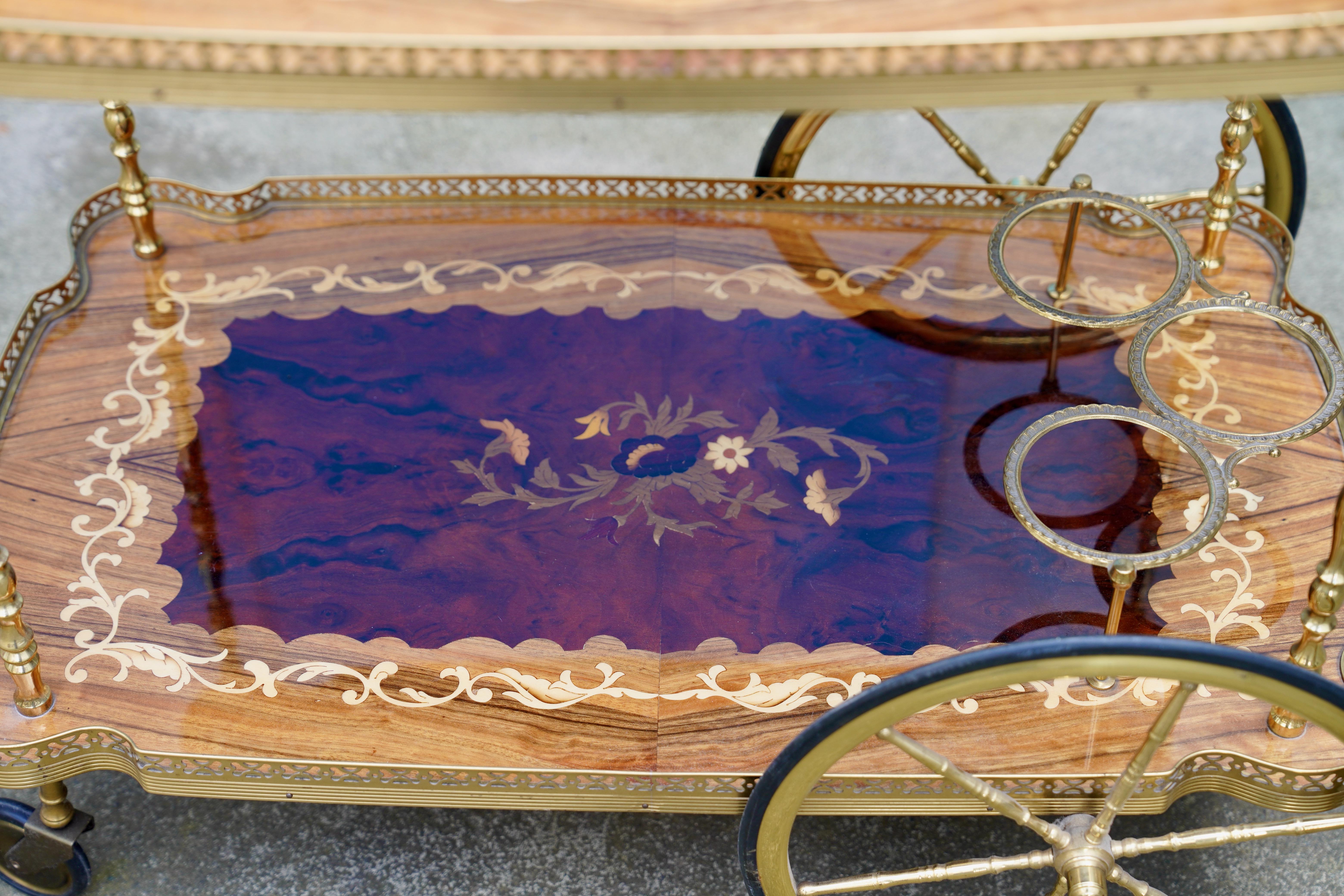 Italian Vintage Hollywood Regency Wooden Inlaid marquetry, Bar Serving Cart For Sale 2
