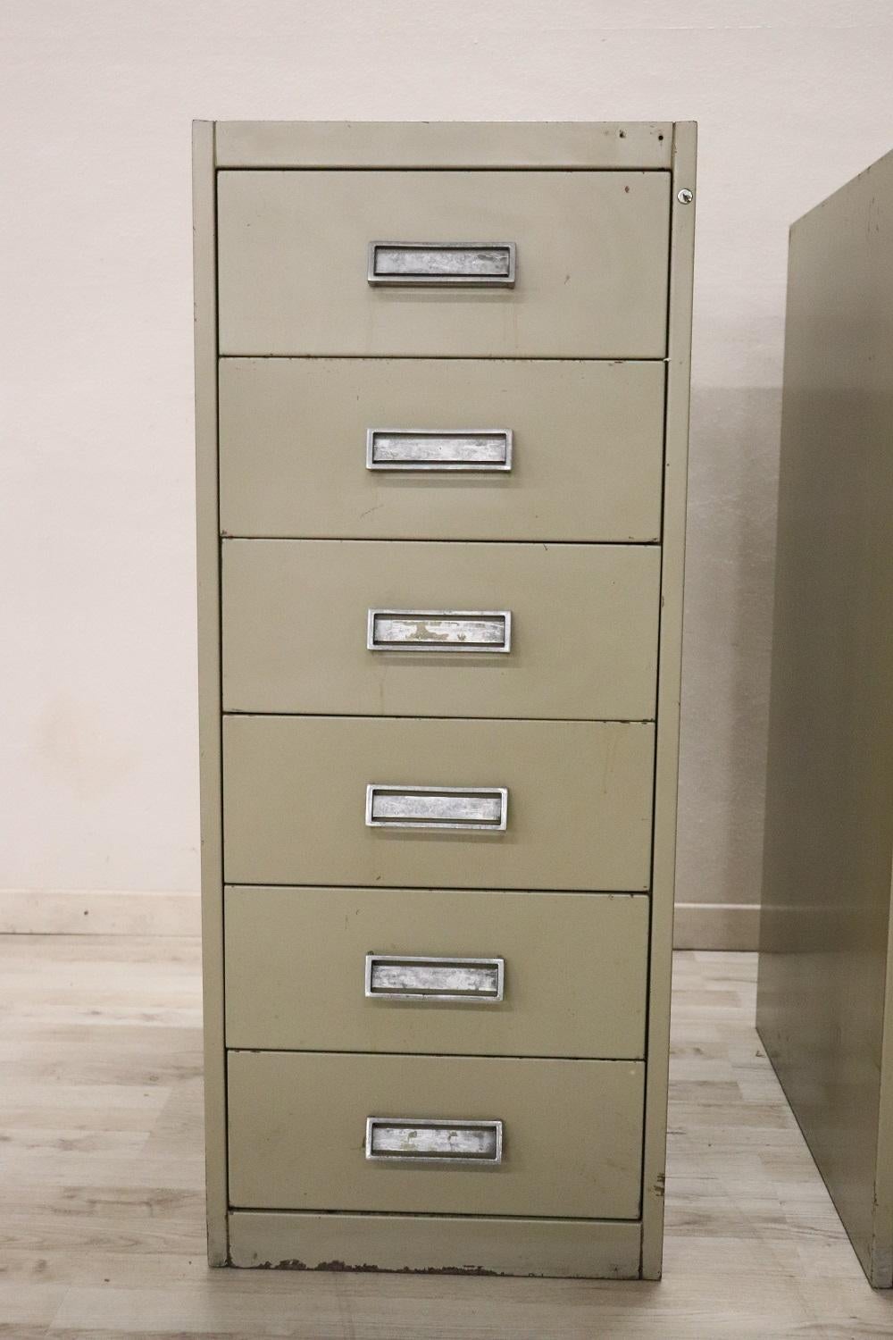 cassettiera metallo vintage